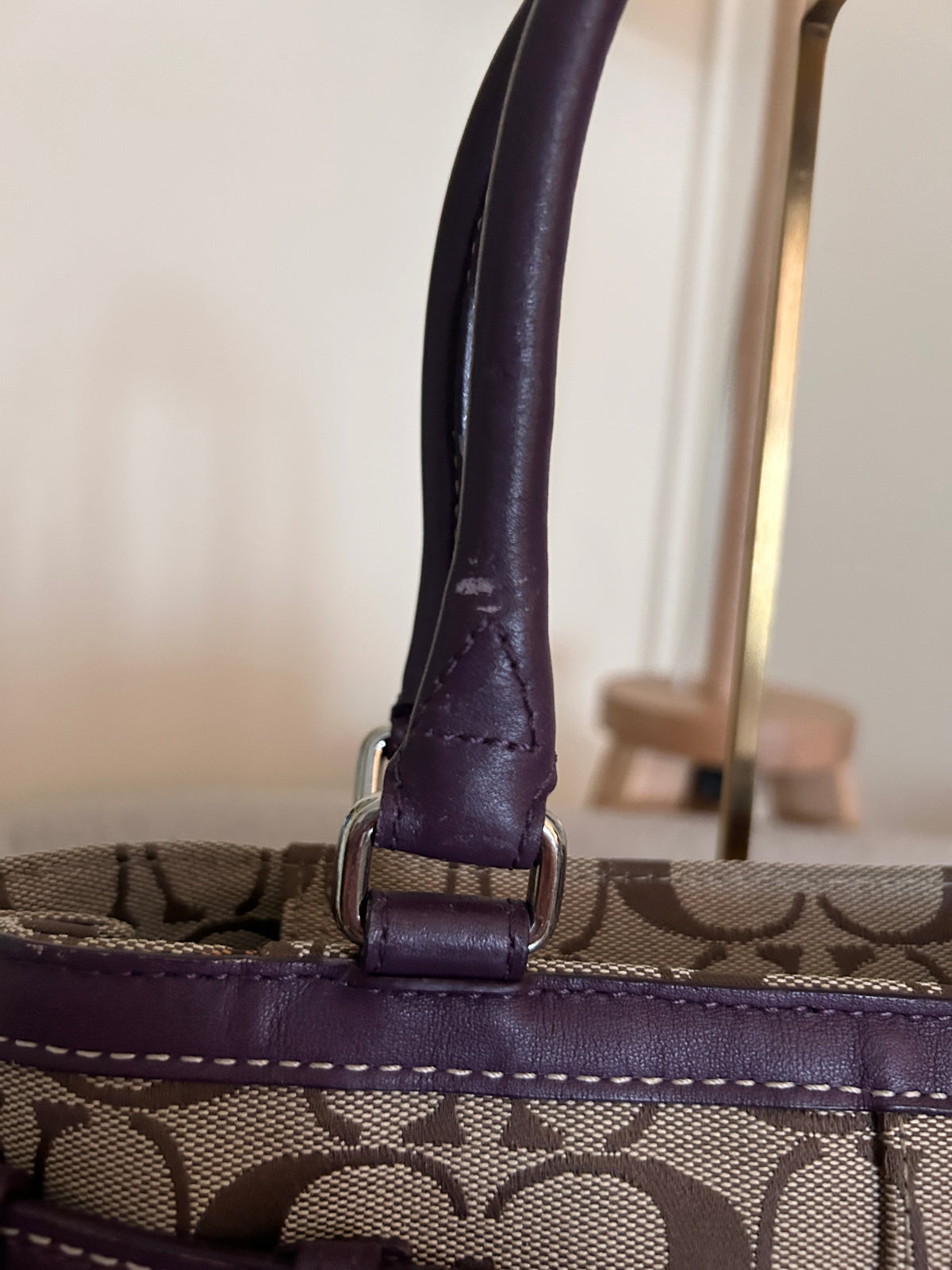 Vintage Coach Hampton signature monogram and purple shoulder bag