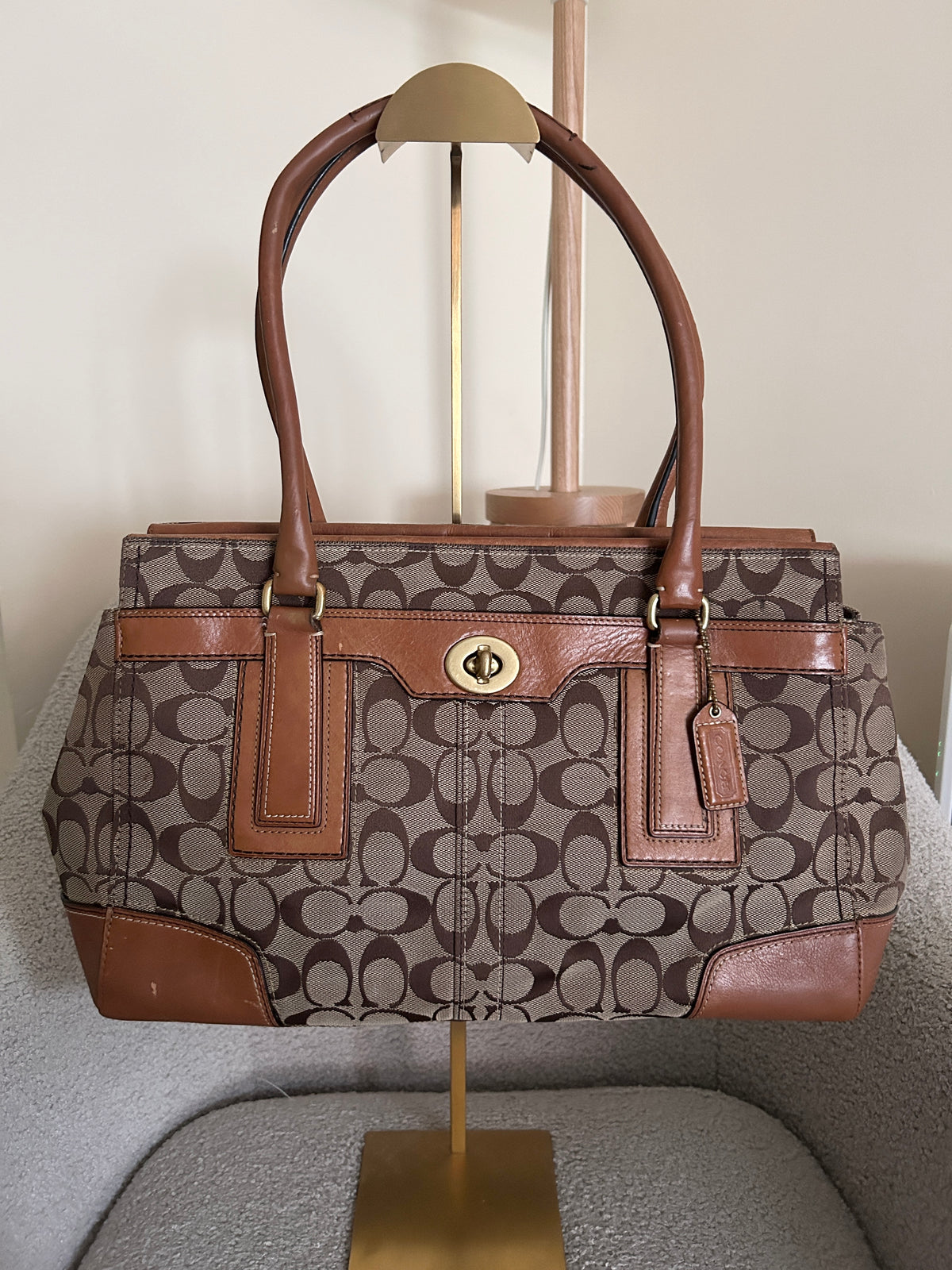 Vintage Coach Hampton turnlock shoulder bag