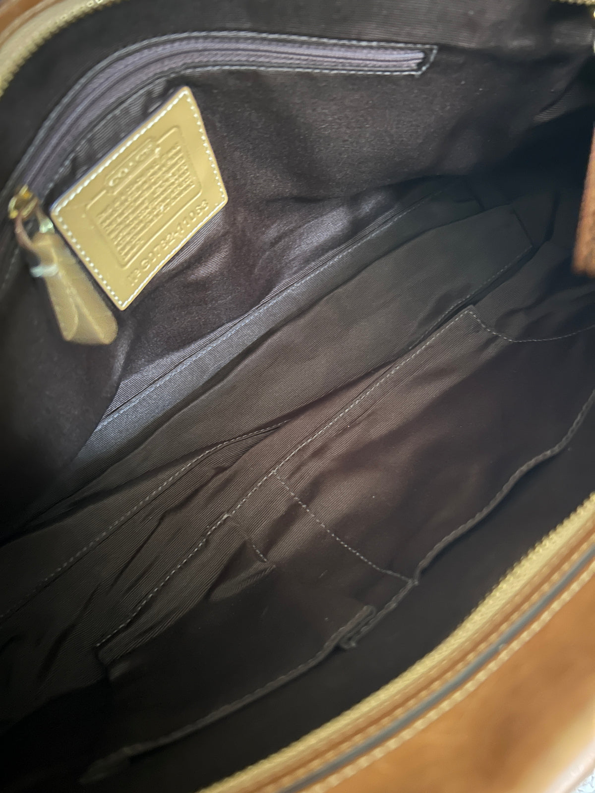 Vintage Coach Hampton turnlock shoulder bag