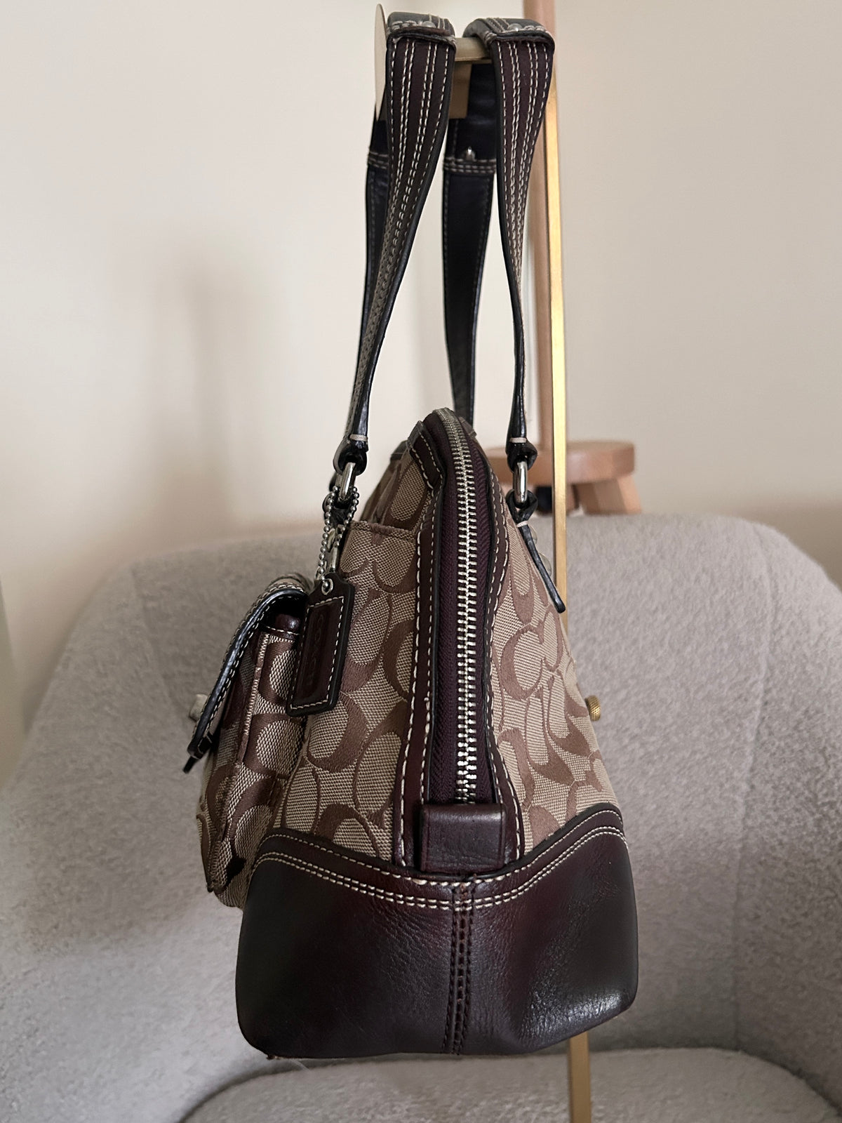 Vintage Coach turnlock brown monogram shoulder bag
