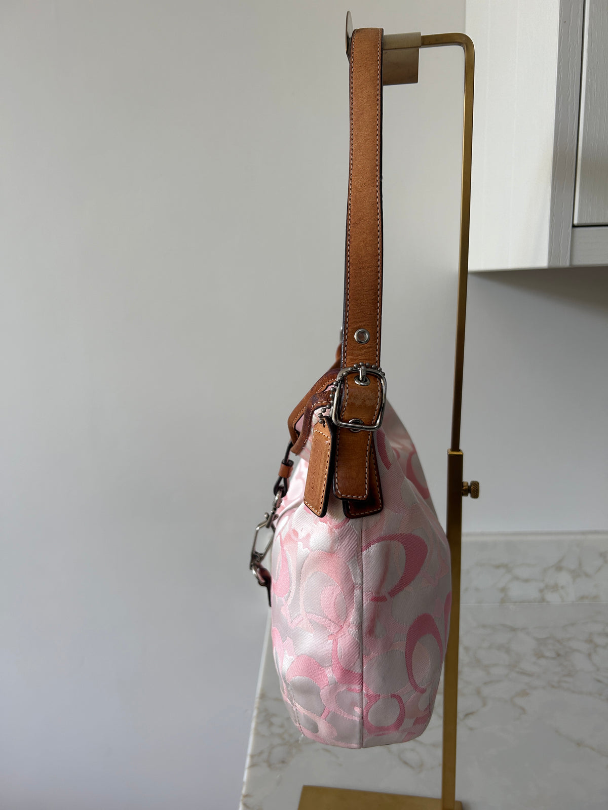 Vintage Coach pink clip optic monogram shoulder bag
