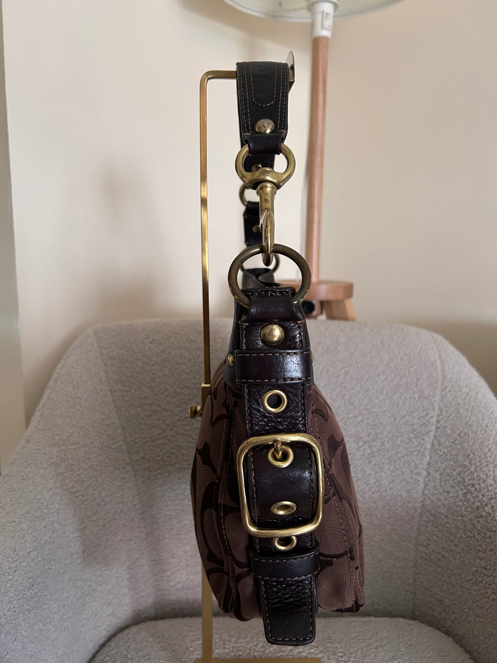 Vintage Coach chocolate brown Zoe shoulder bag