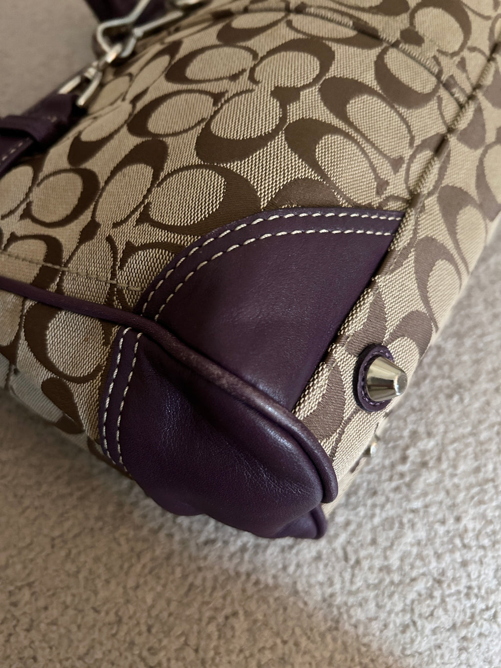 Vintage Coach Hampton signature monogram and purple shoulder bag