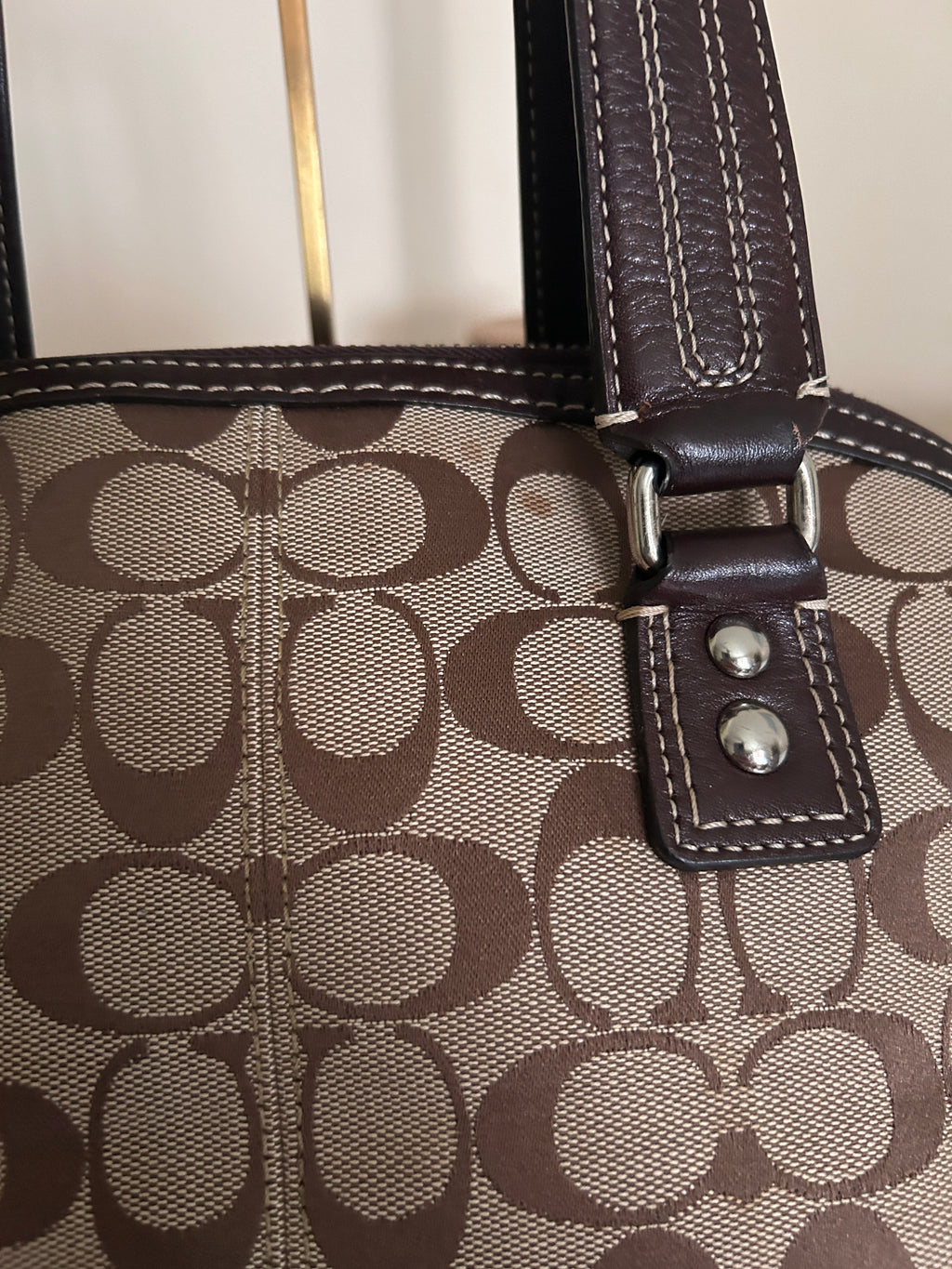 Vintage Coach turnlock brown monogram shoulder bag