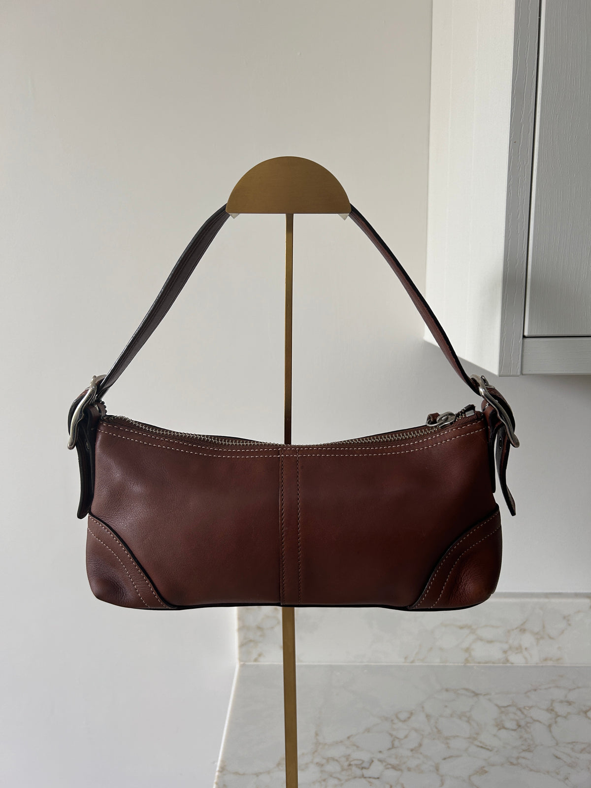 Vintage Coach brown leather baguette shoulder bag