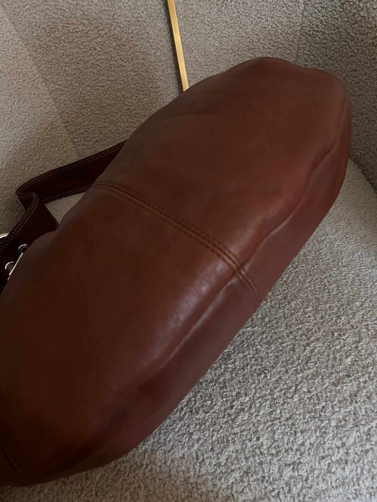 Vintage Coach brown leather large shoulder bag