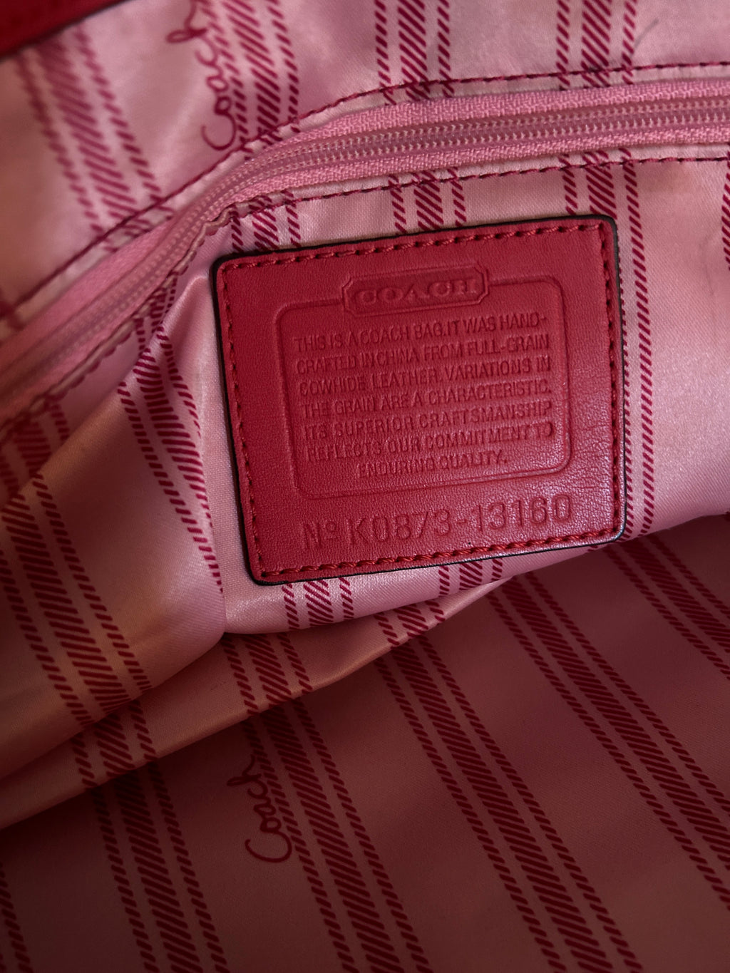Vintage Coach red leather shoulder bag