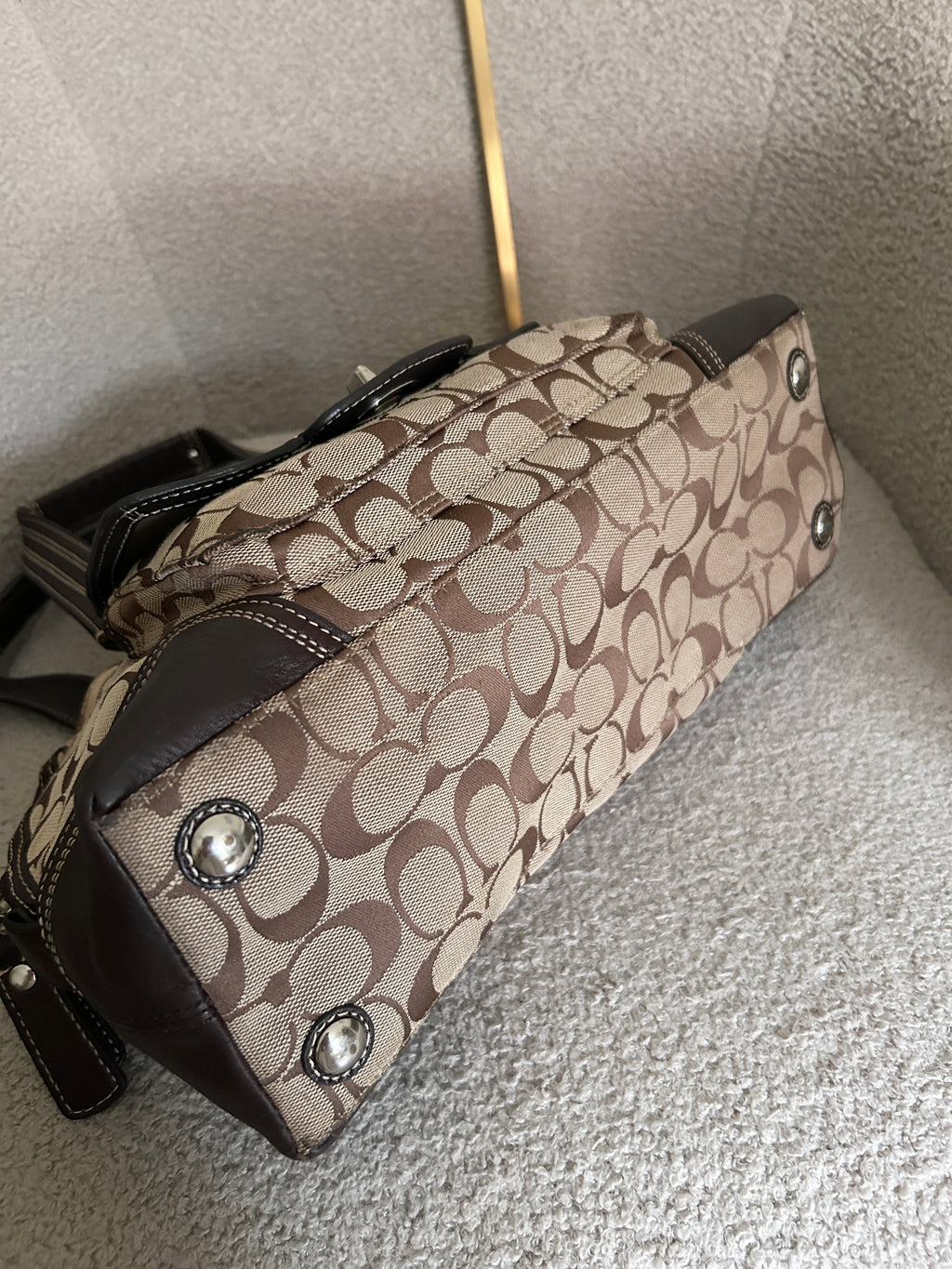Vintage Coach turnlock brown monogram shoulder bag