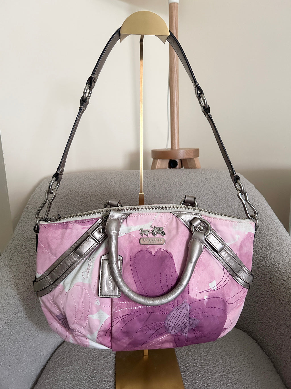 Vintage Coach floral shoulder bag