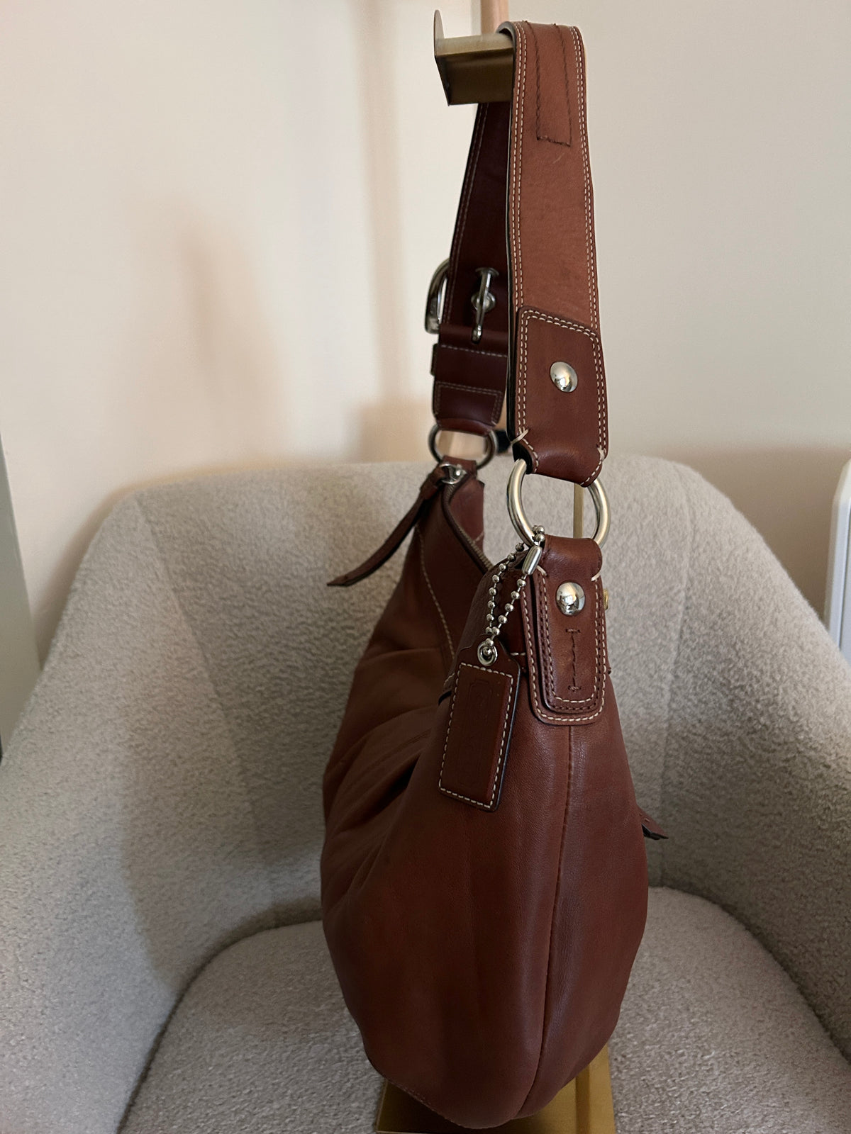 Vintage Coach brown leather large shoulder bag
