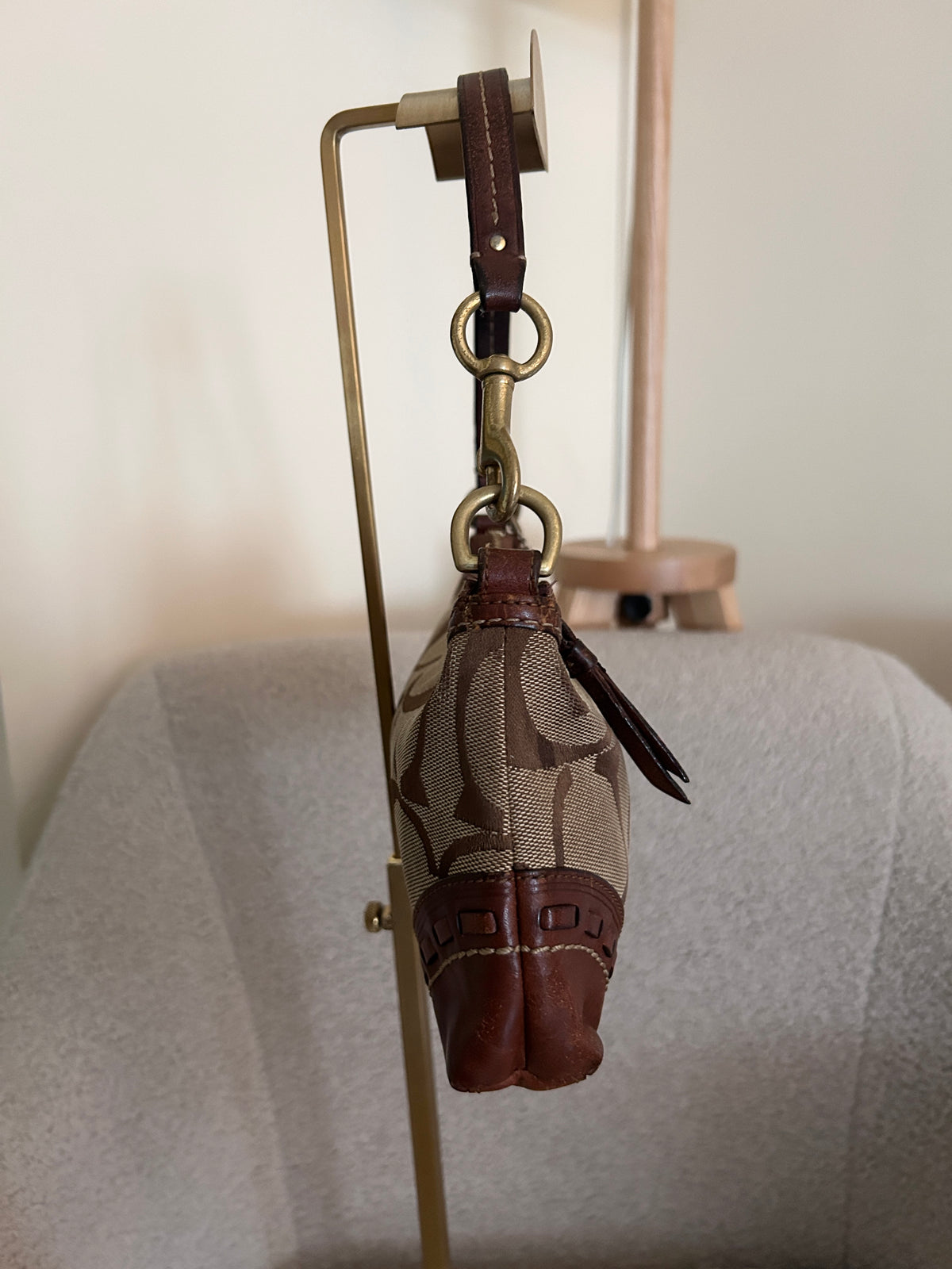 Vintage Coach baguette shoulder bag