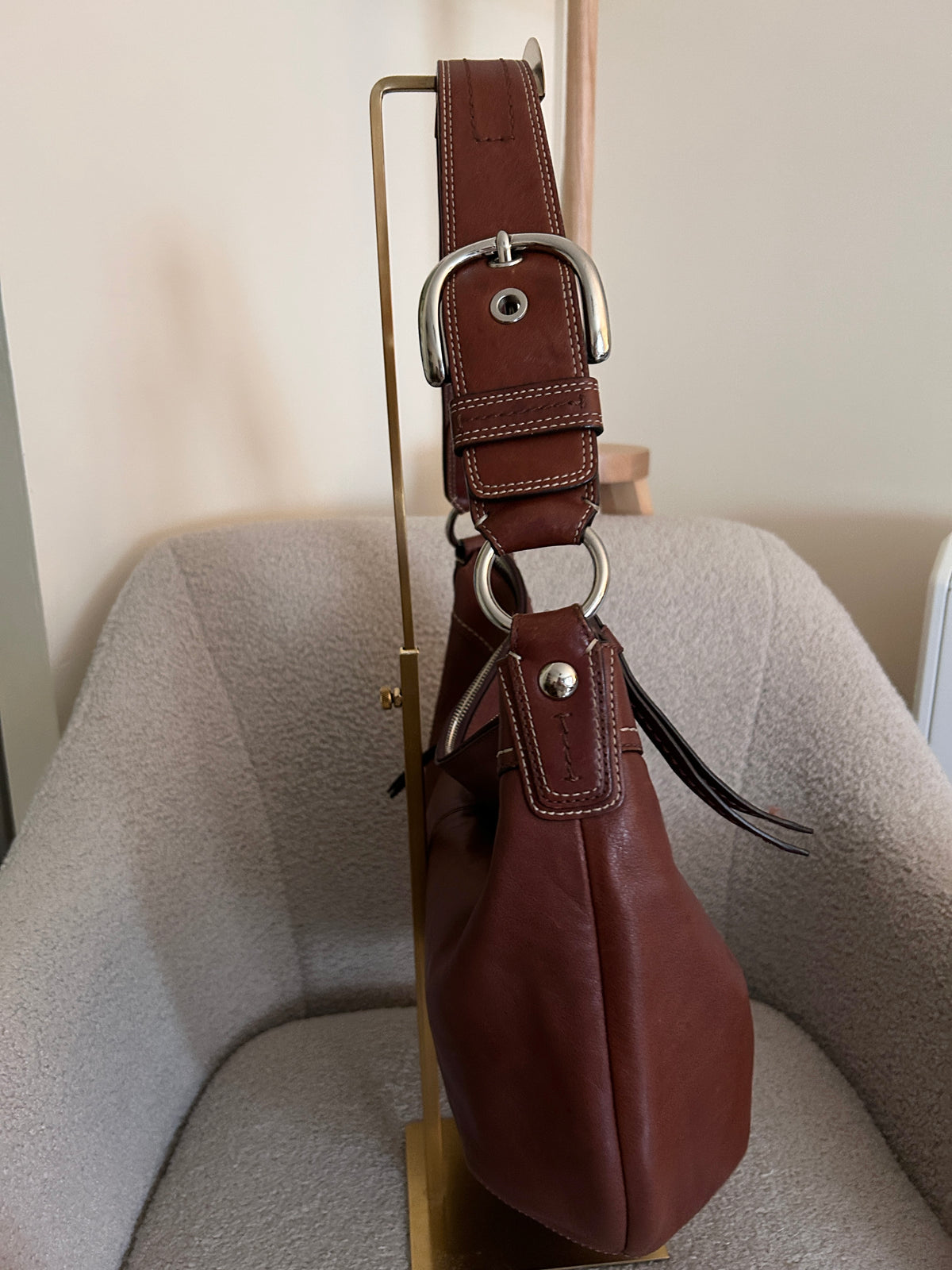 Vintage Coach brown leather large shoulder bag