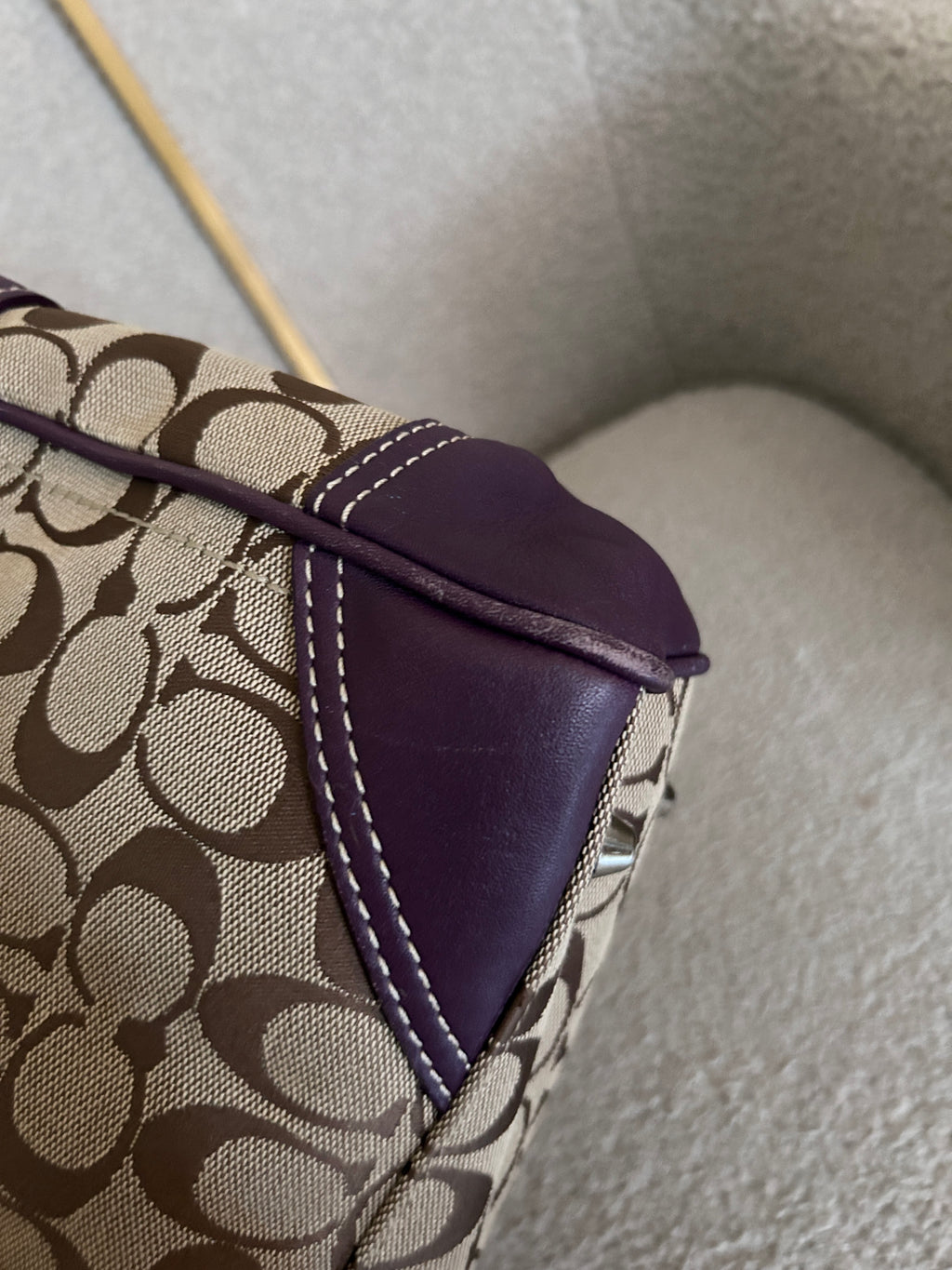 Vintage Coach Hampton signature monogram and purple shoulder bag