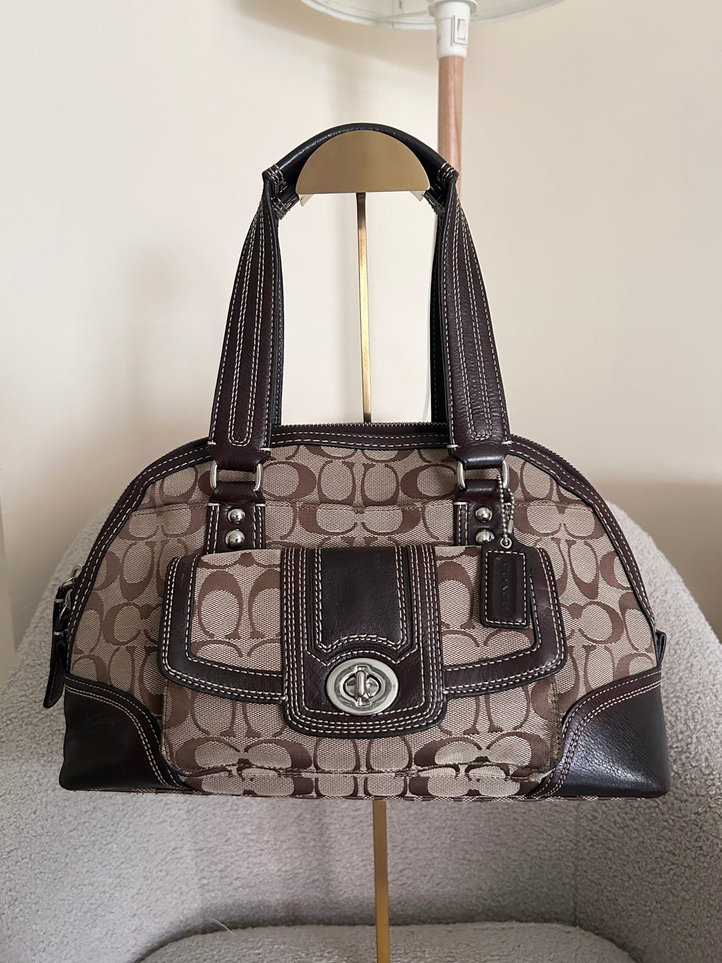 Vintage Coach turnlock brown monogram shoulder bag