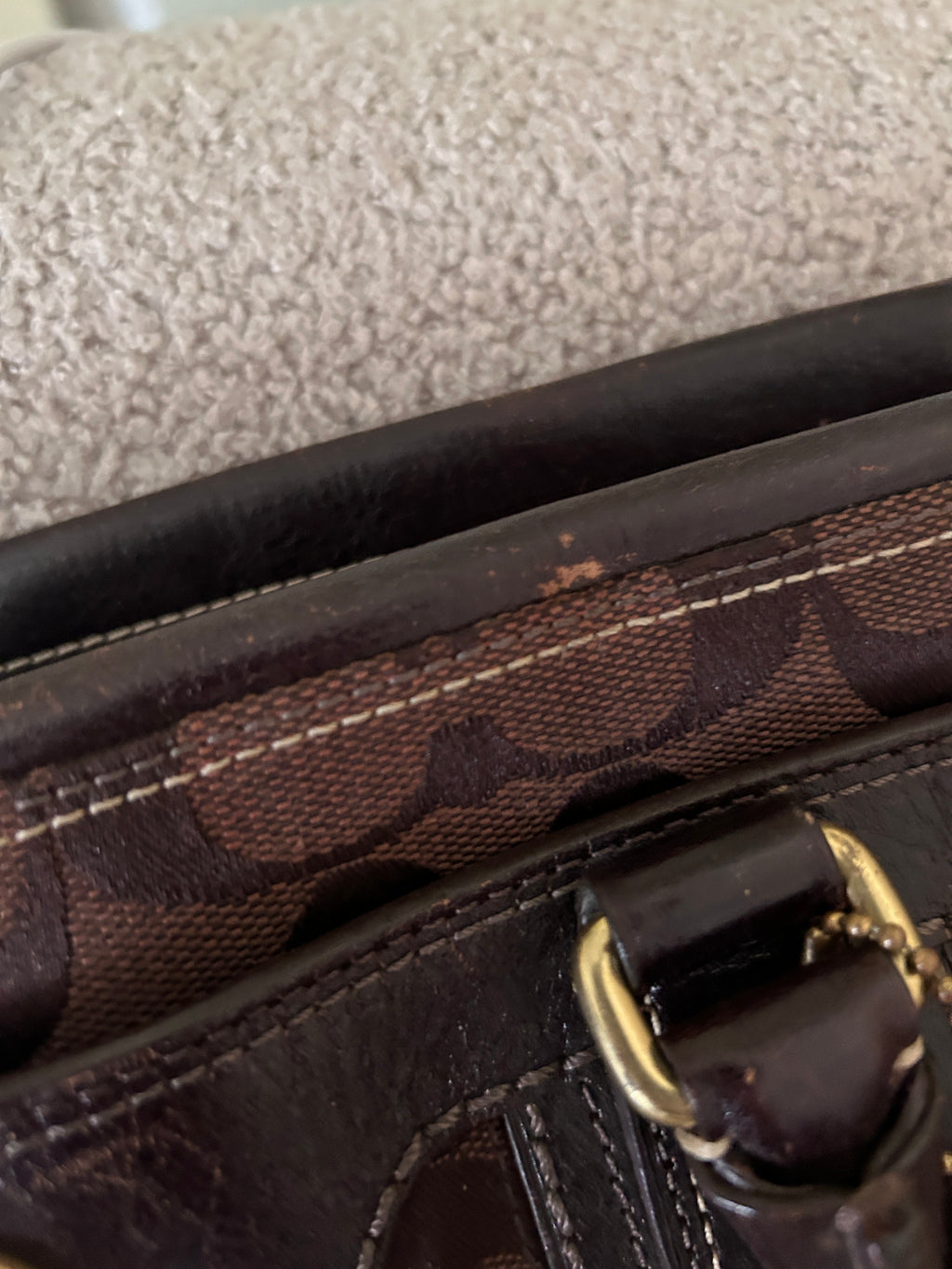 Vintage Coach chocolate brown Hamptons shoulder bag