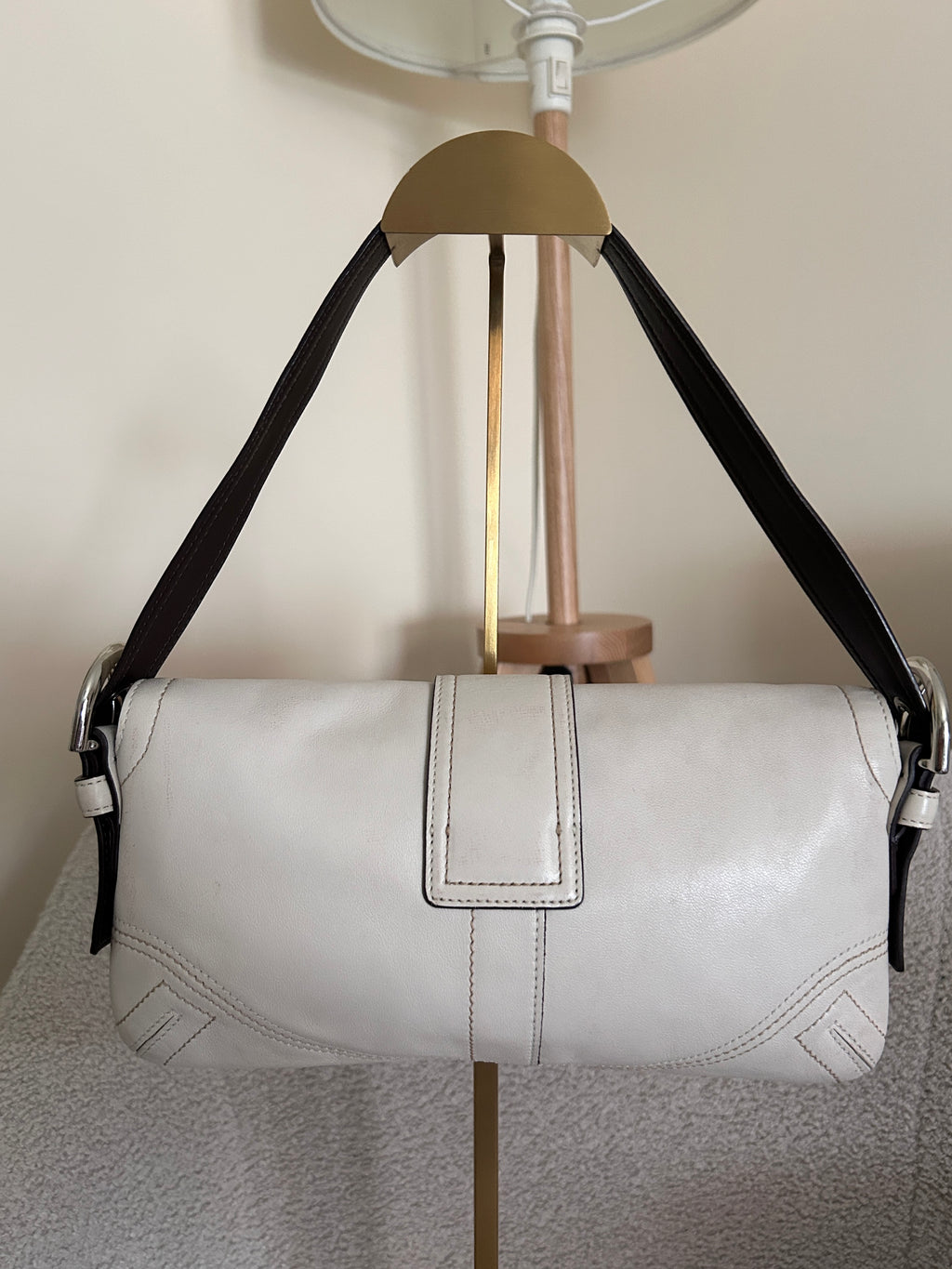 Vintage Coach white leather Soho shoulder bag