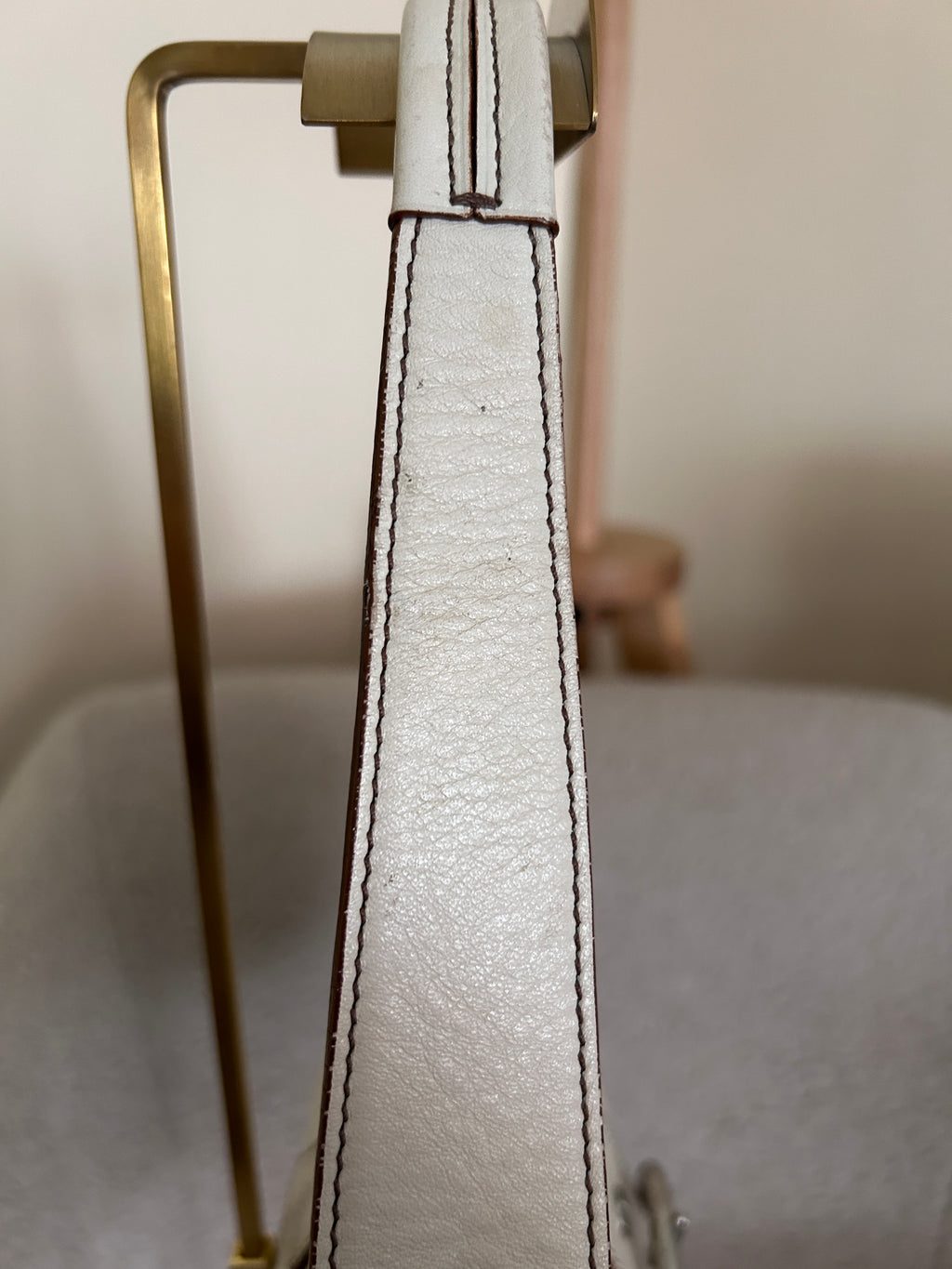 Vintage Coach white leather Soho shoulder bag