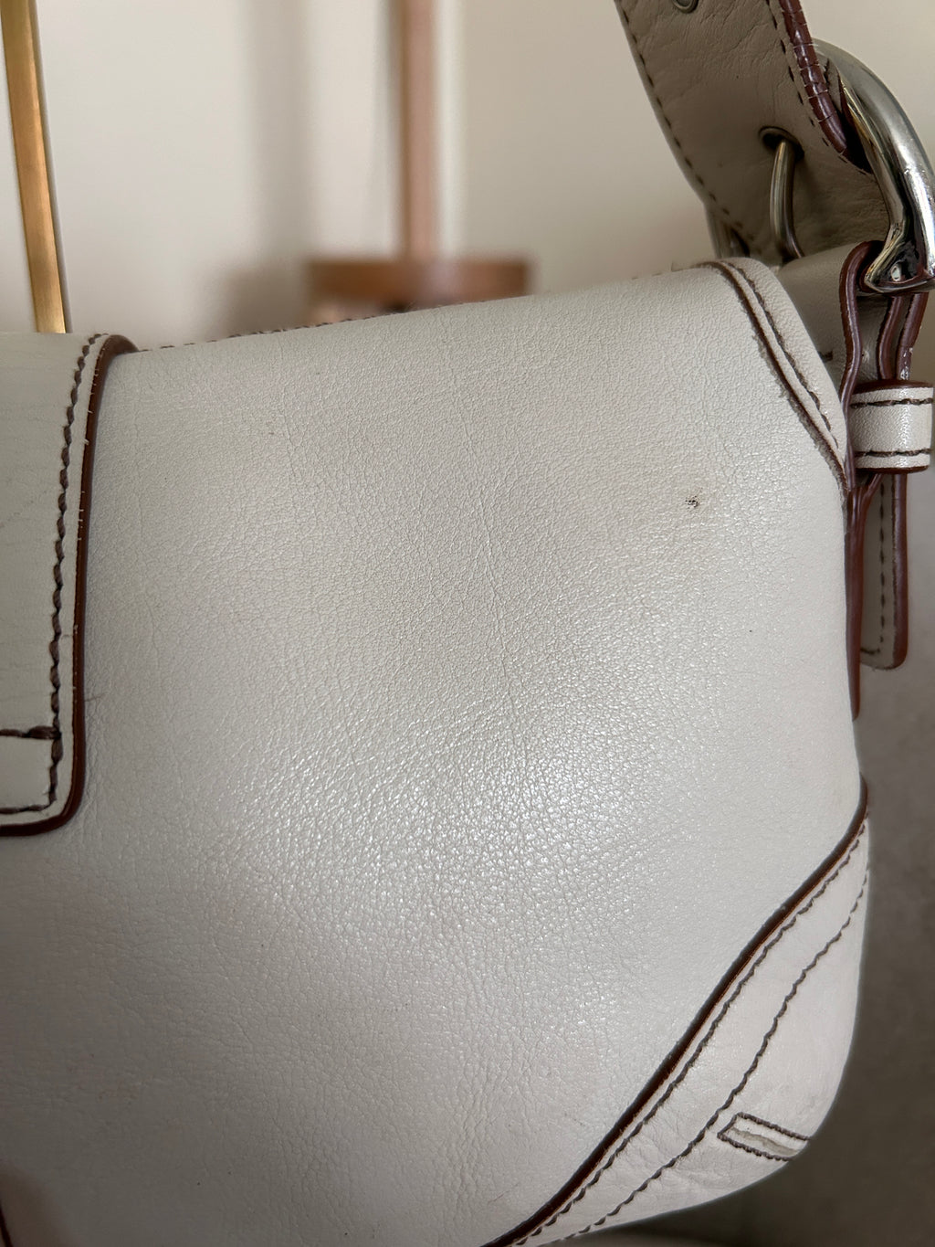 Vintage Coach white leather Soho shoulder bag