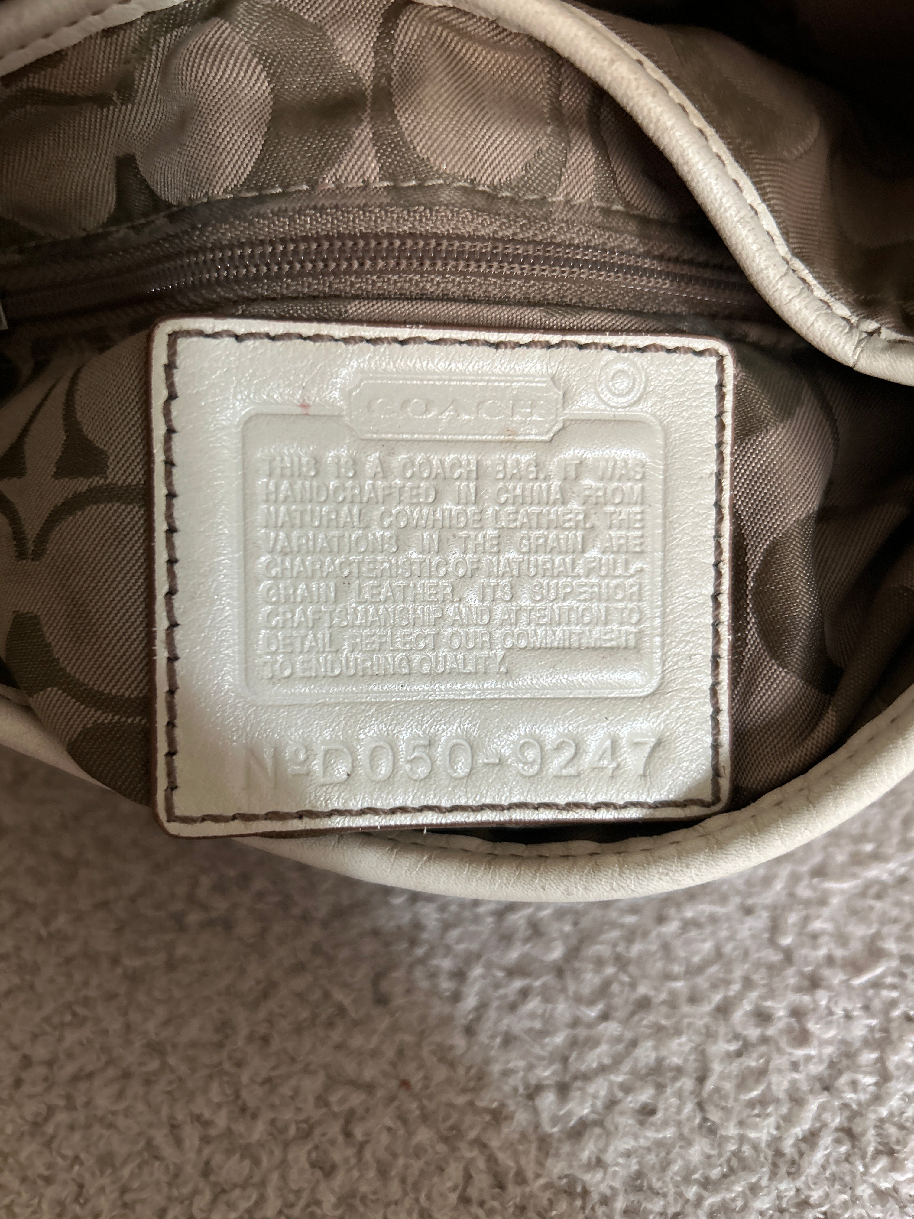Vintage Coach white leather Soho shoulder bag