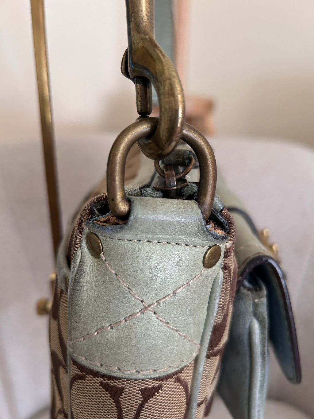 Vintage Coach mini shoulder bag