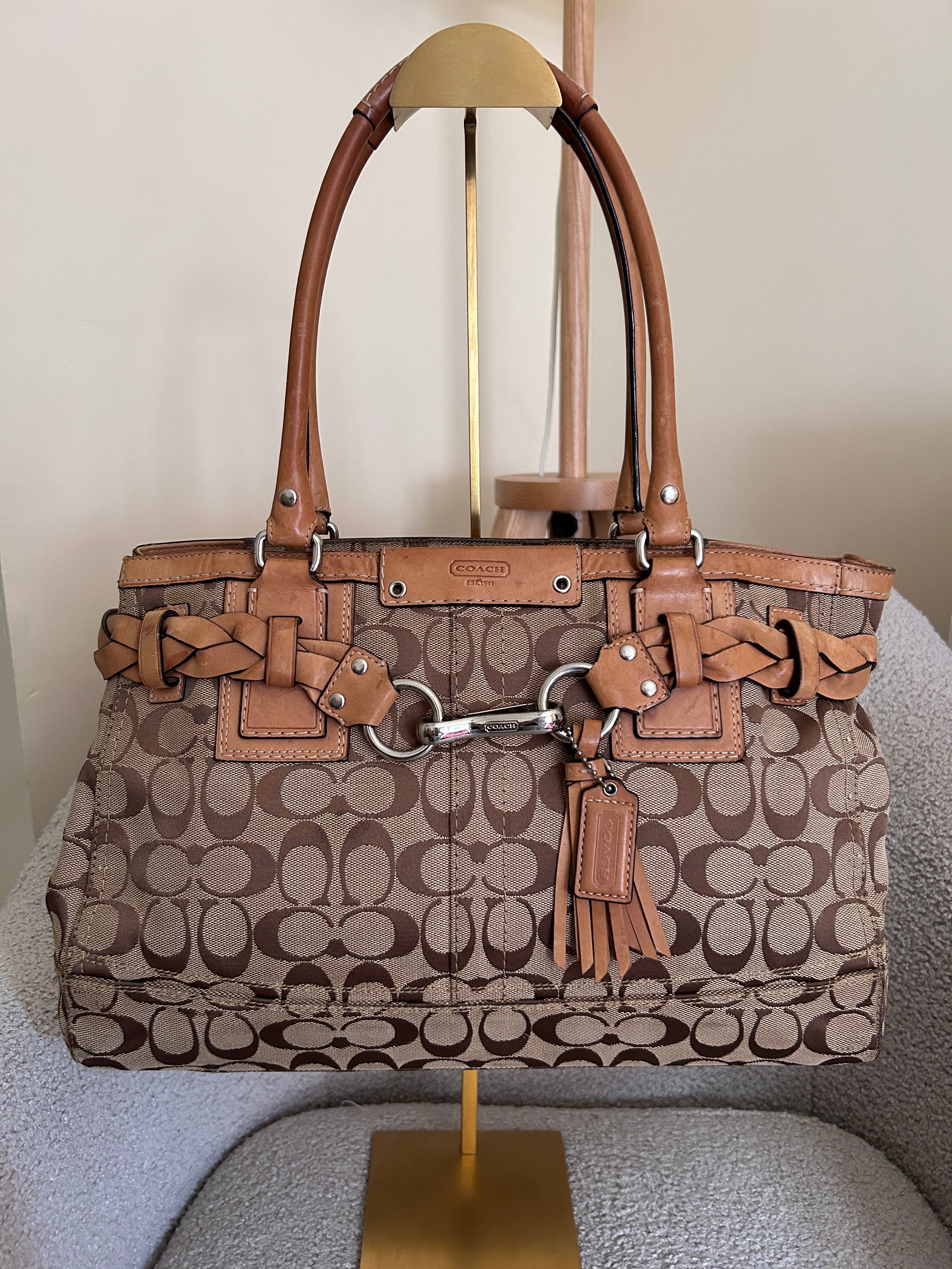 Vintage Coach Hampton shoulder bag