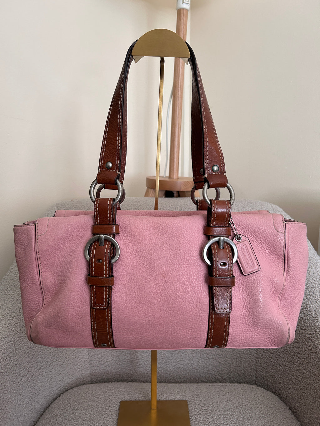 Vintage Coach pink leather shoulder bag