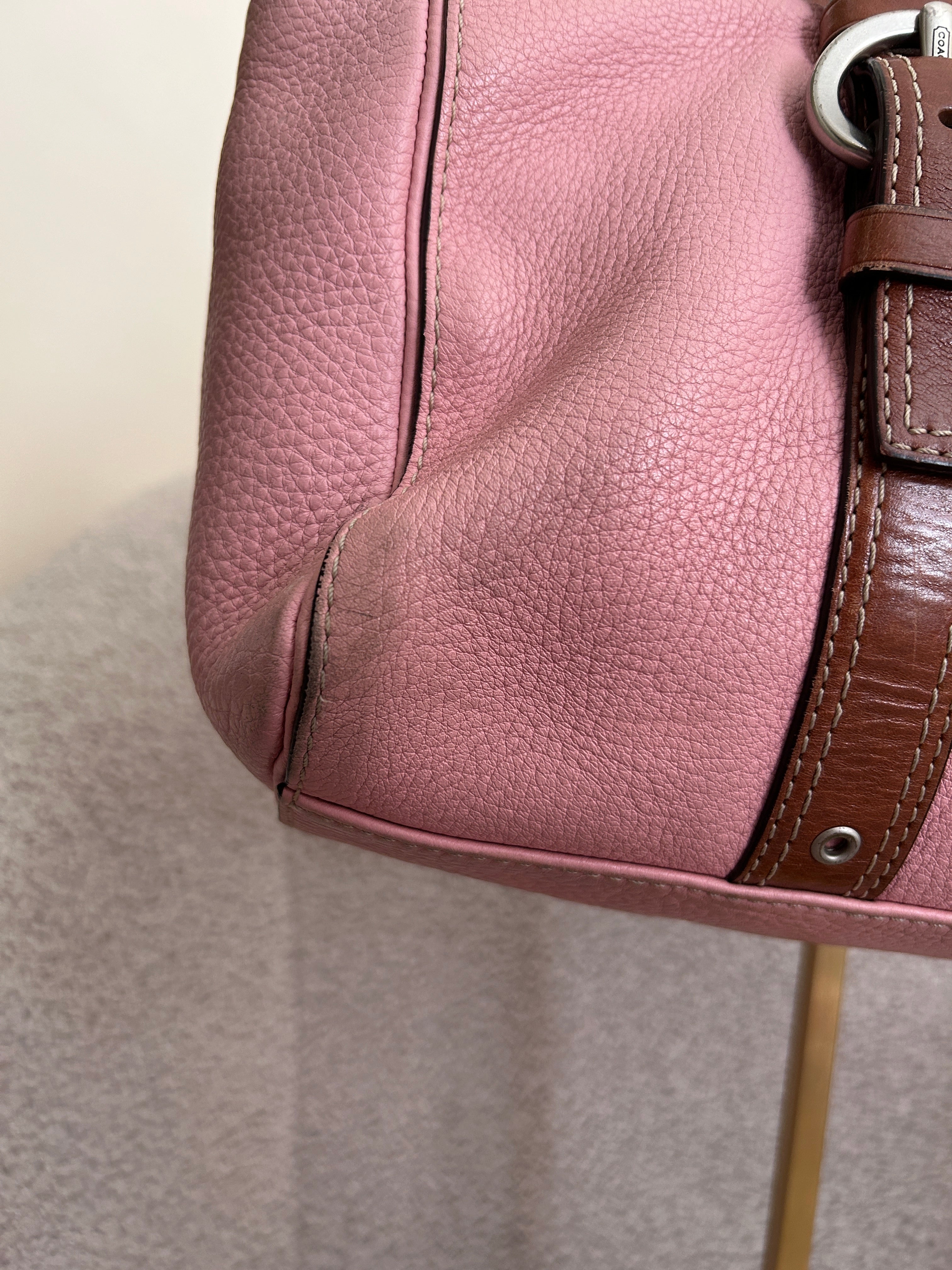 Vintage Coach pink leather shoulder bag