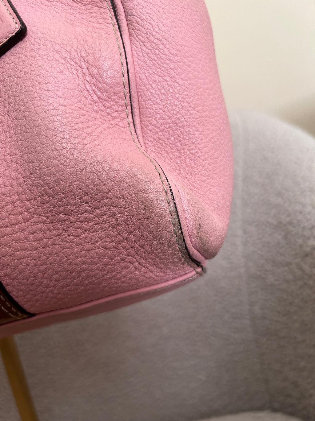 Vintage Coach pink leather shoulder bag
