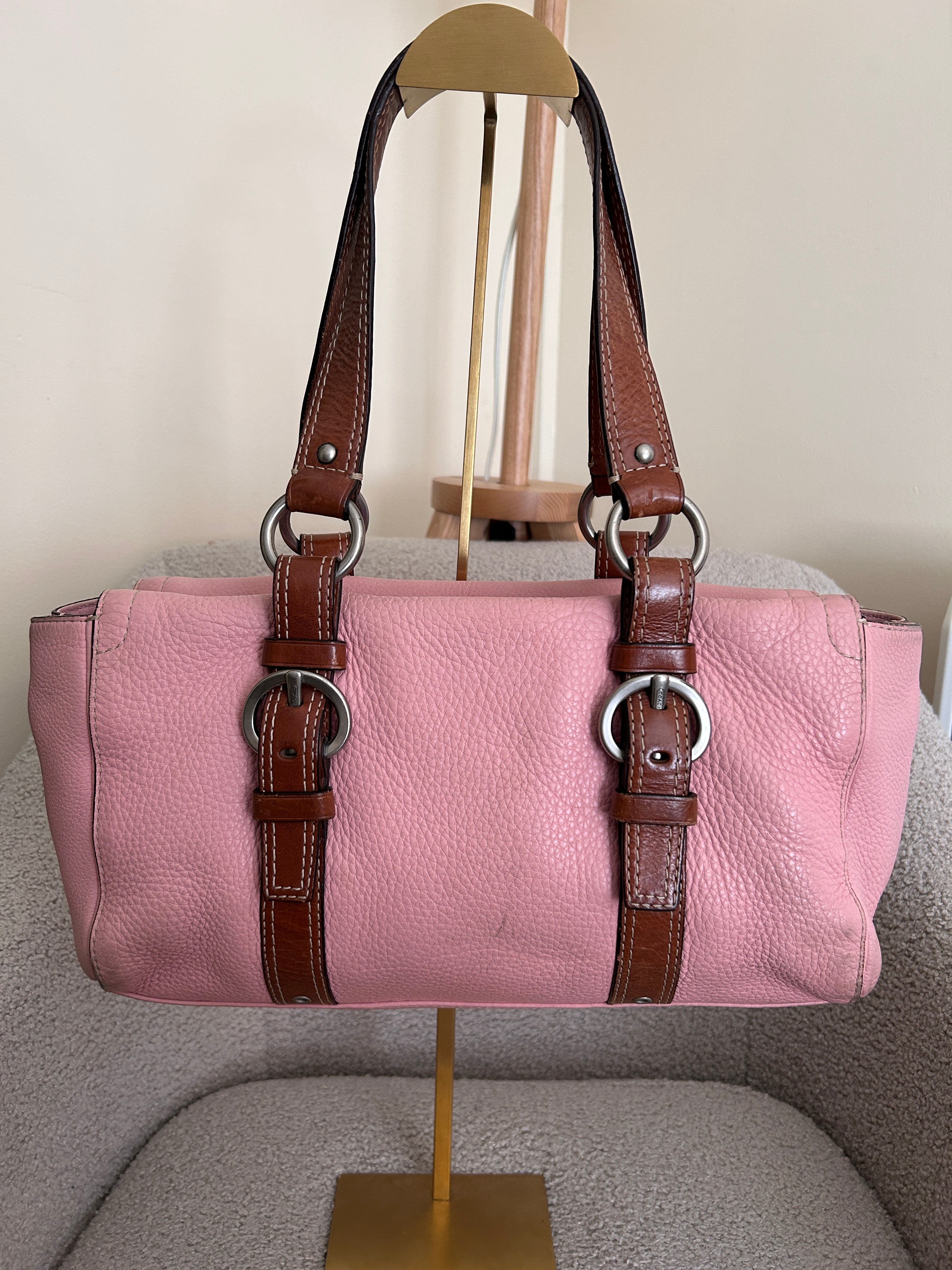Vintage Coach pink leather shoulder bag
