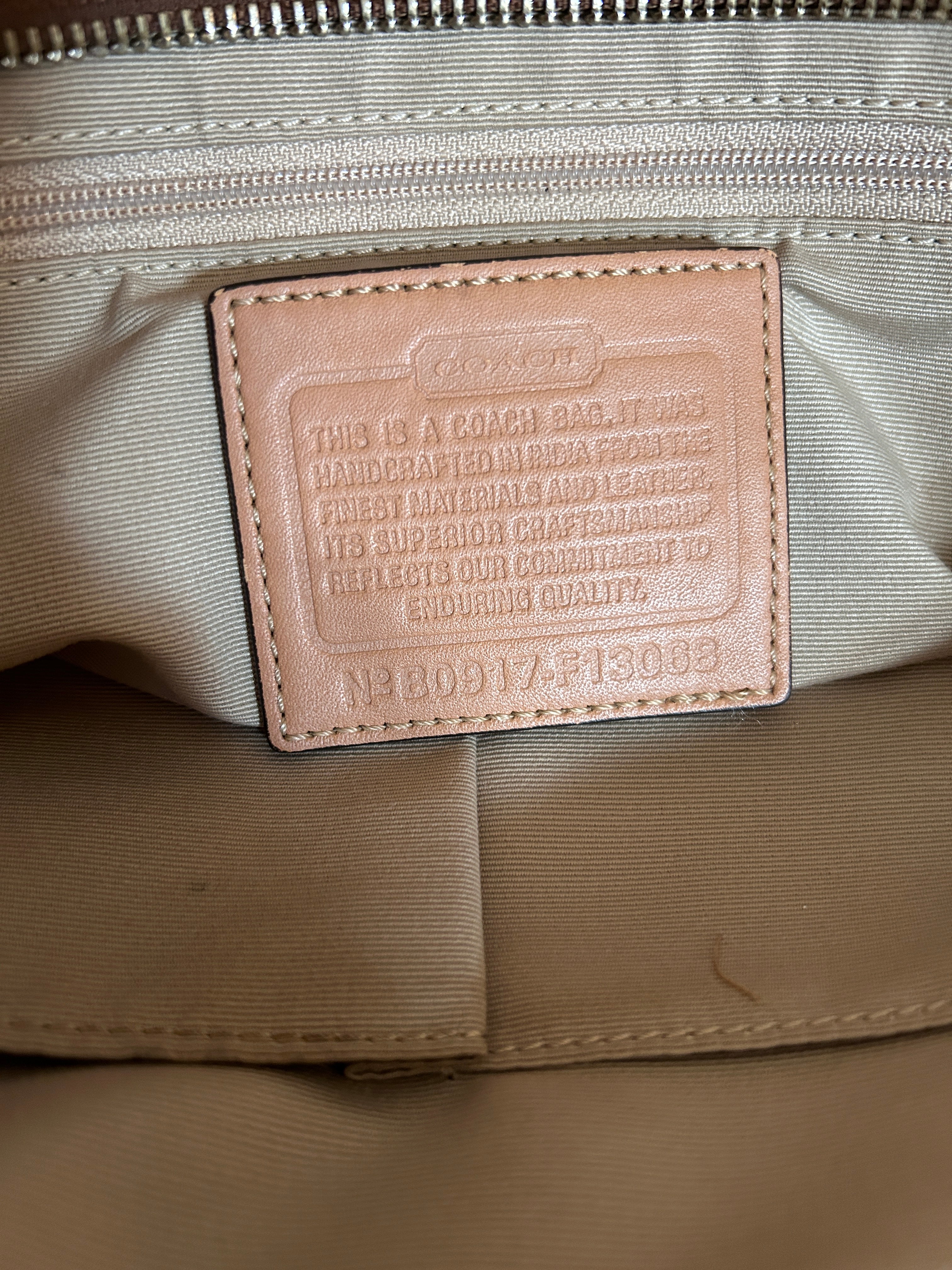 Vintage Coach Hampton shoulder bag