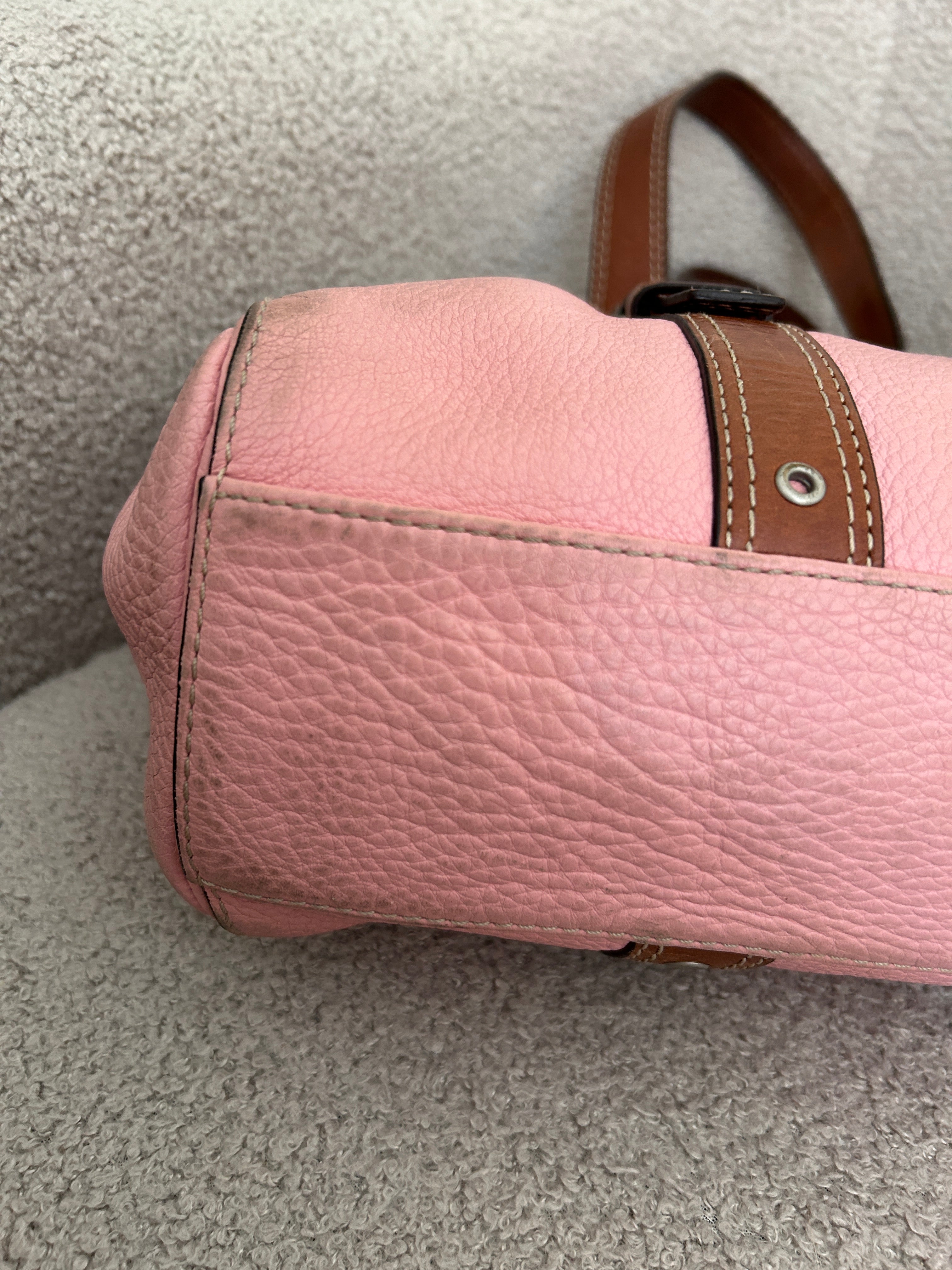 Vintage Coach pink leather shoulder bag