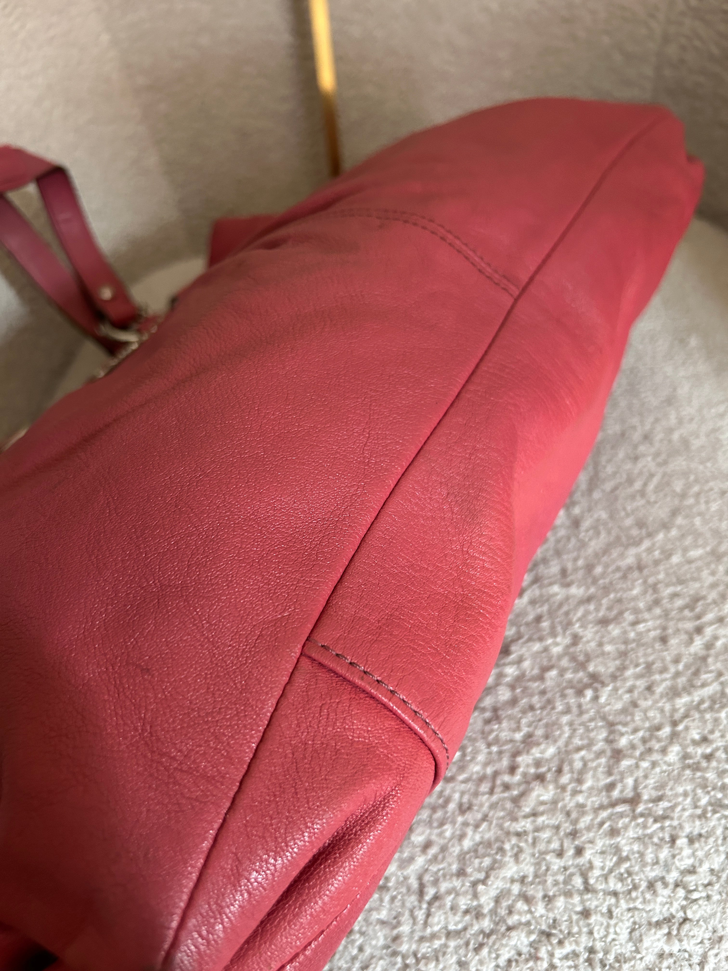 Vintage Coach pink leather shoulder bag