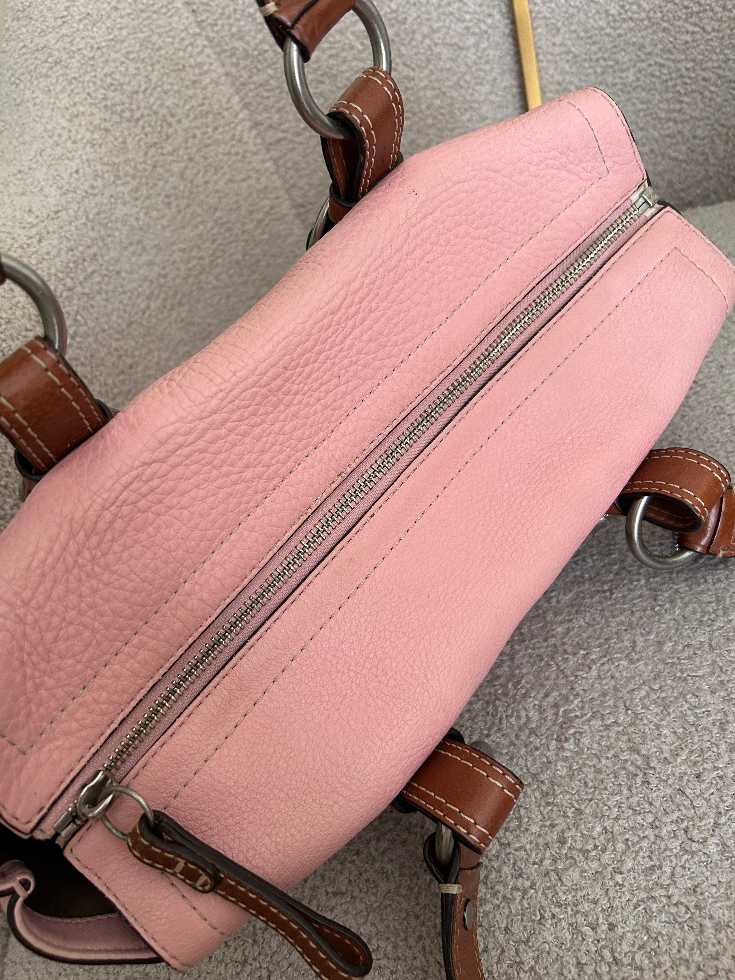 Vintage Coach pink leather shoulder bag