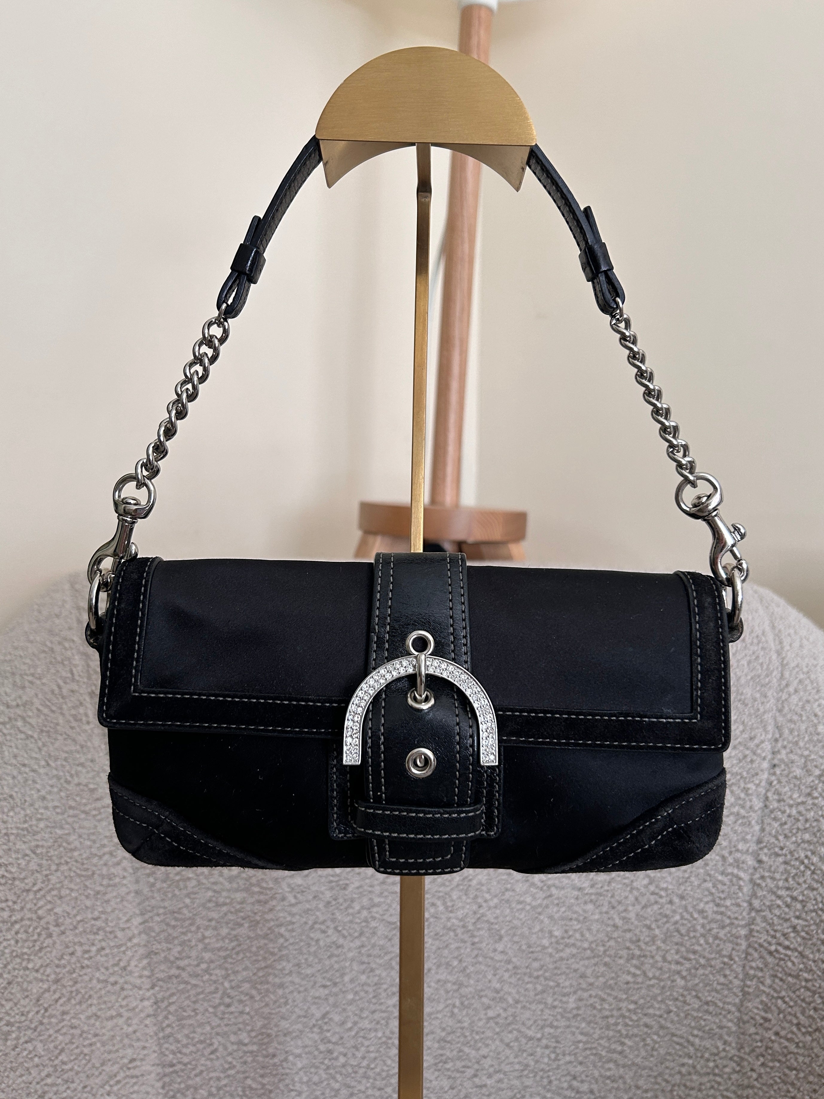 Vintage Coach Soho black shoulder bag