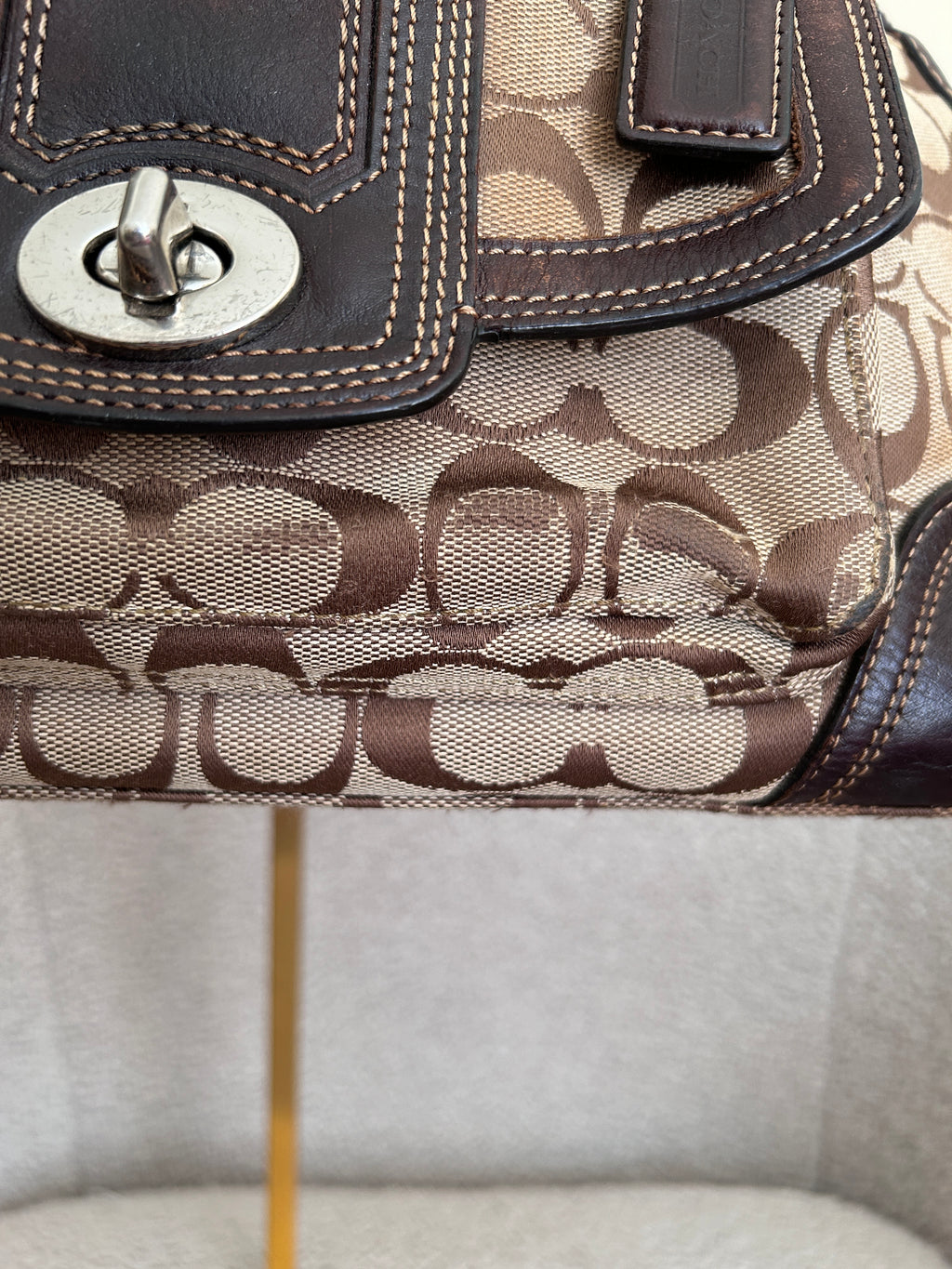 Vintage Coach brown monogram turnlock shoulder bag