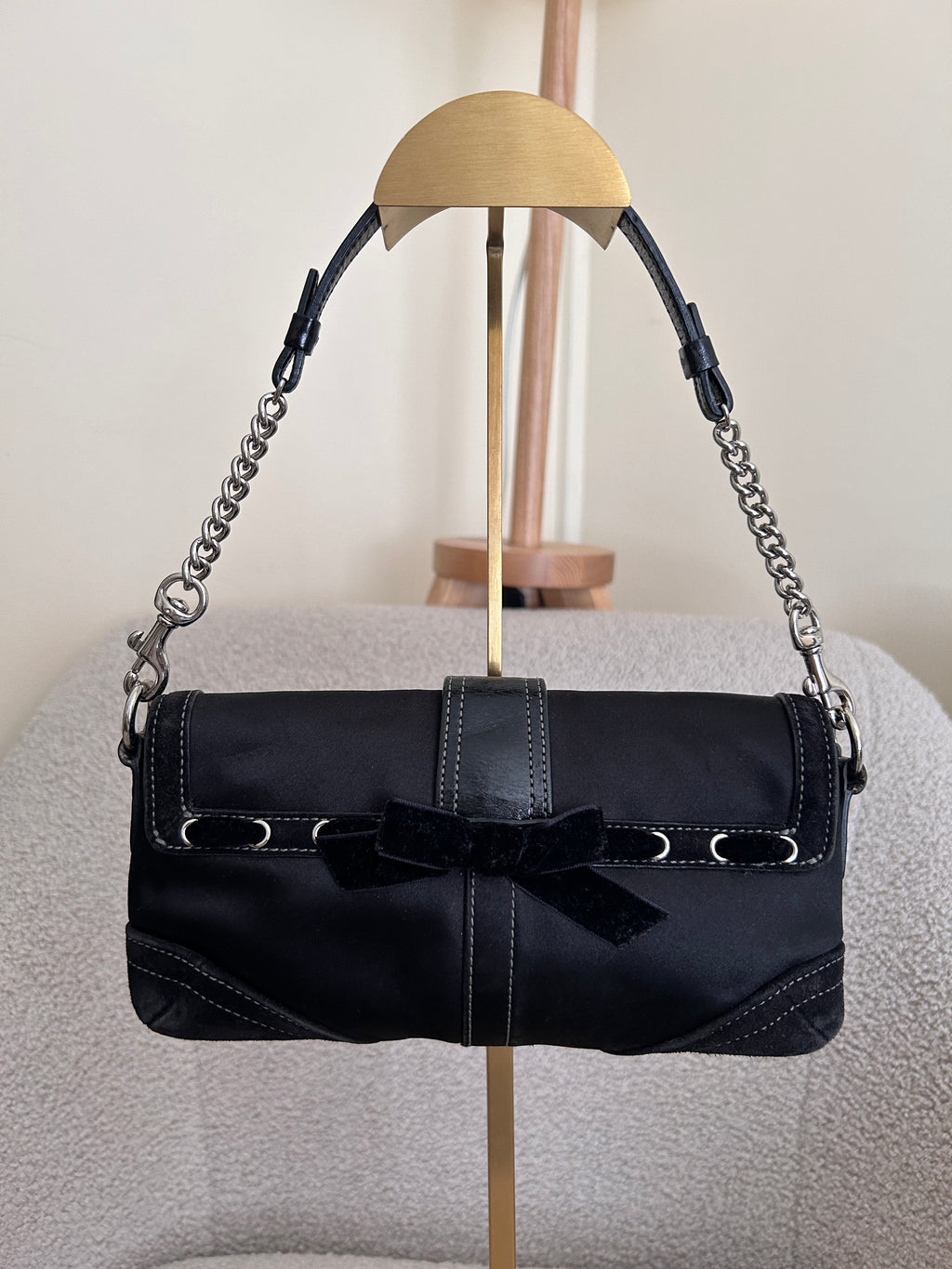 Vintage Coach Soho black shoulder bag