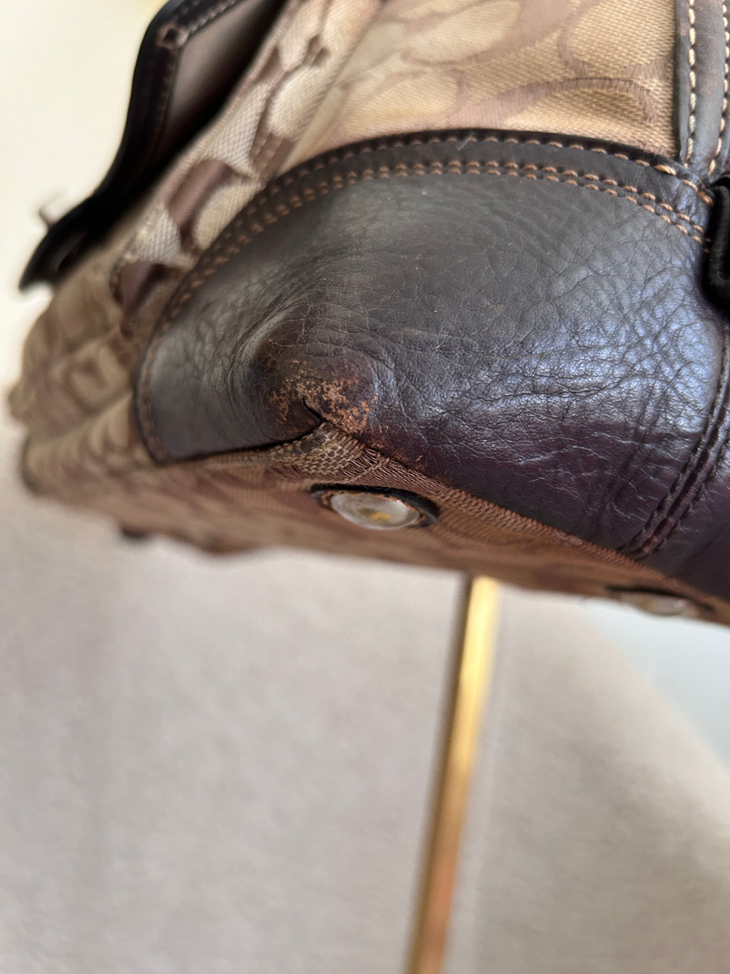 Vintage Coach brown monogram turnlock shoulder bag