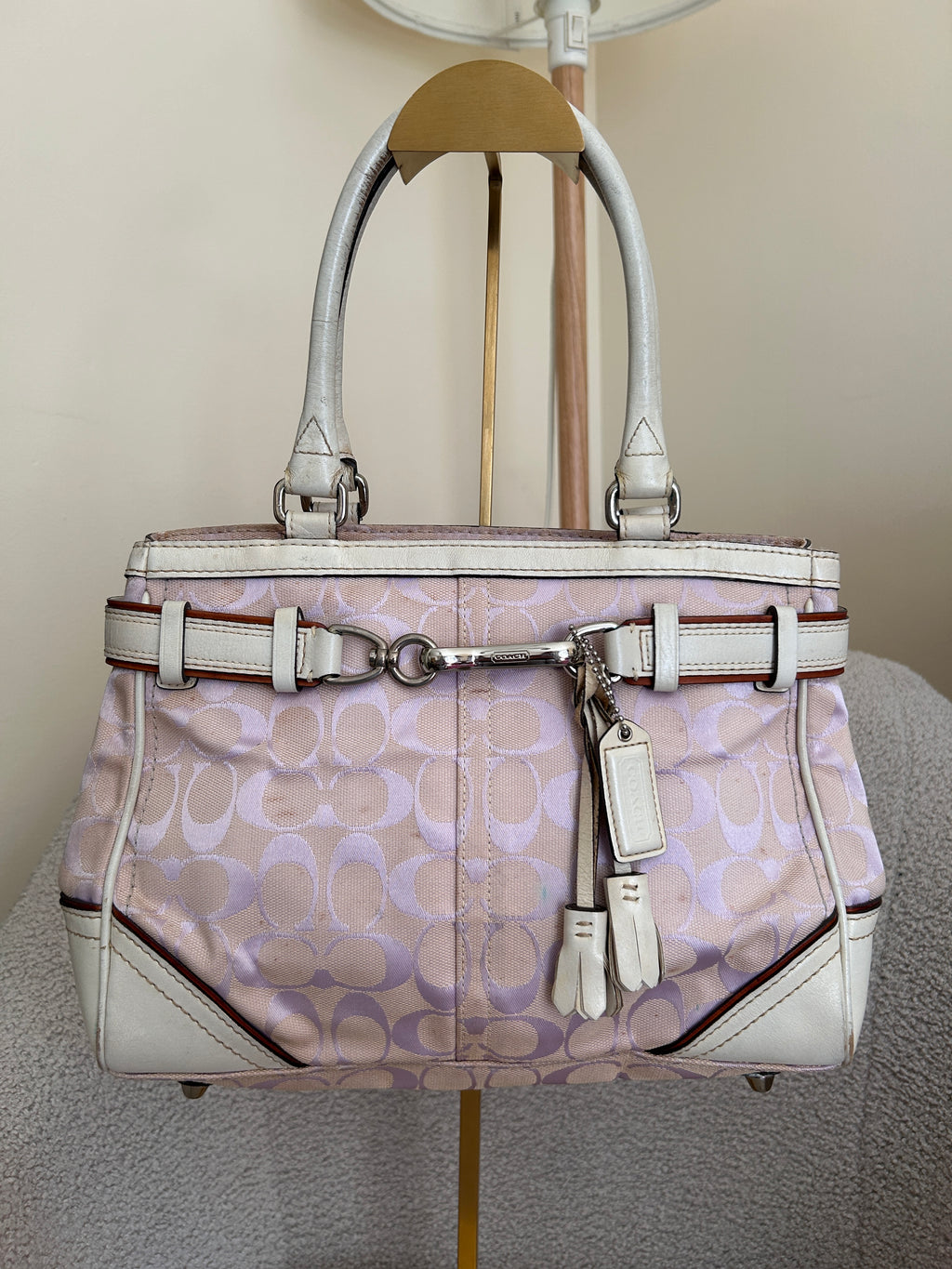 Vintage Coach lilac monogram Hampton shoulder bag