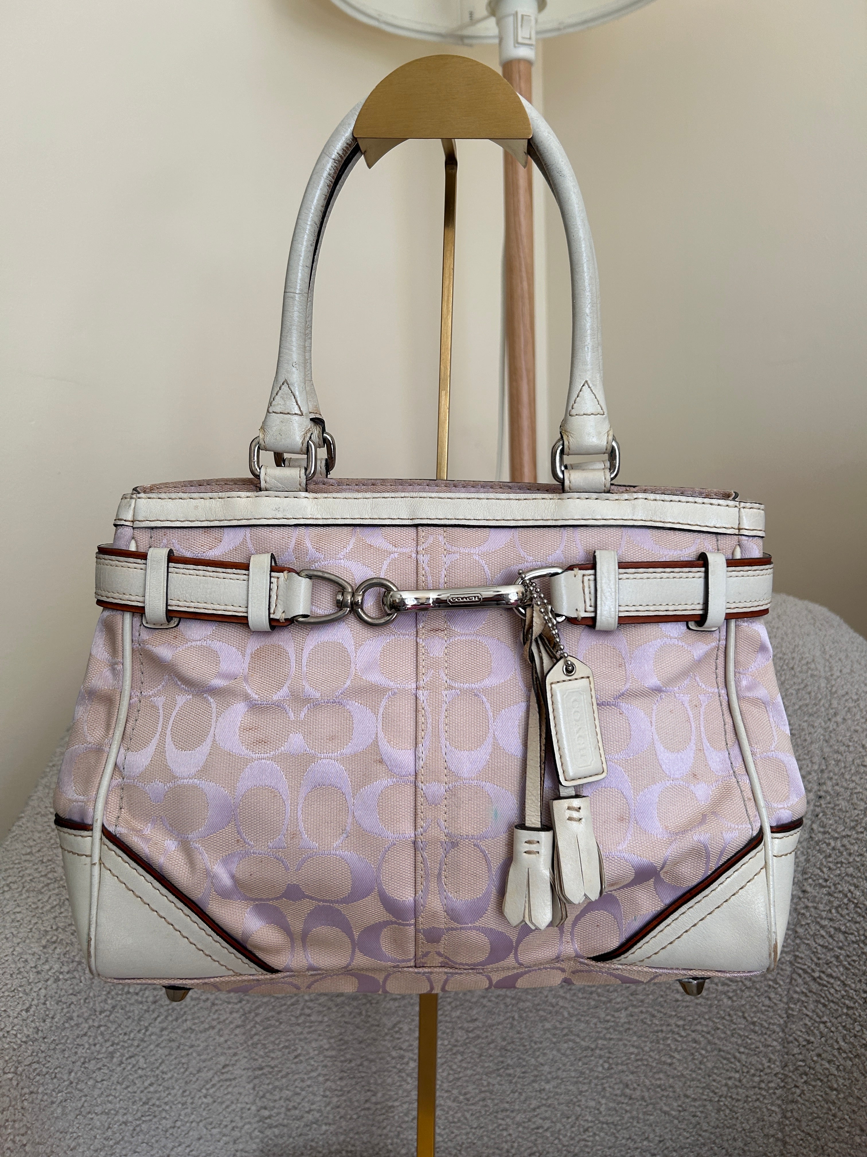Vintage Coach lilac monogram Hampton shoulder bag