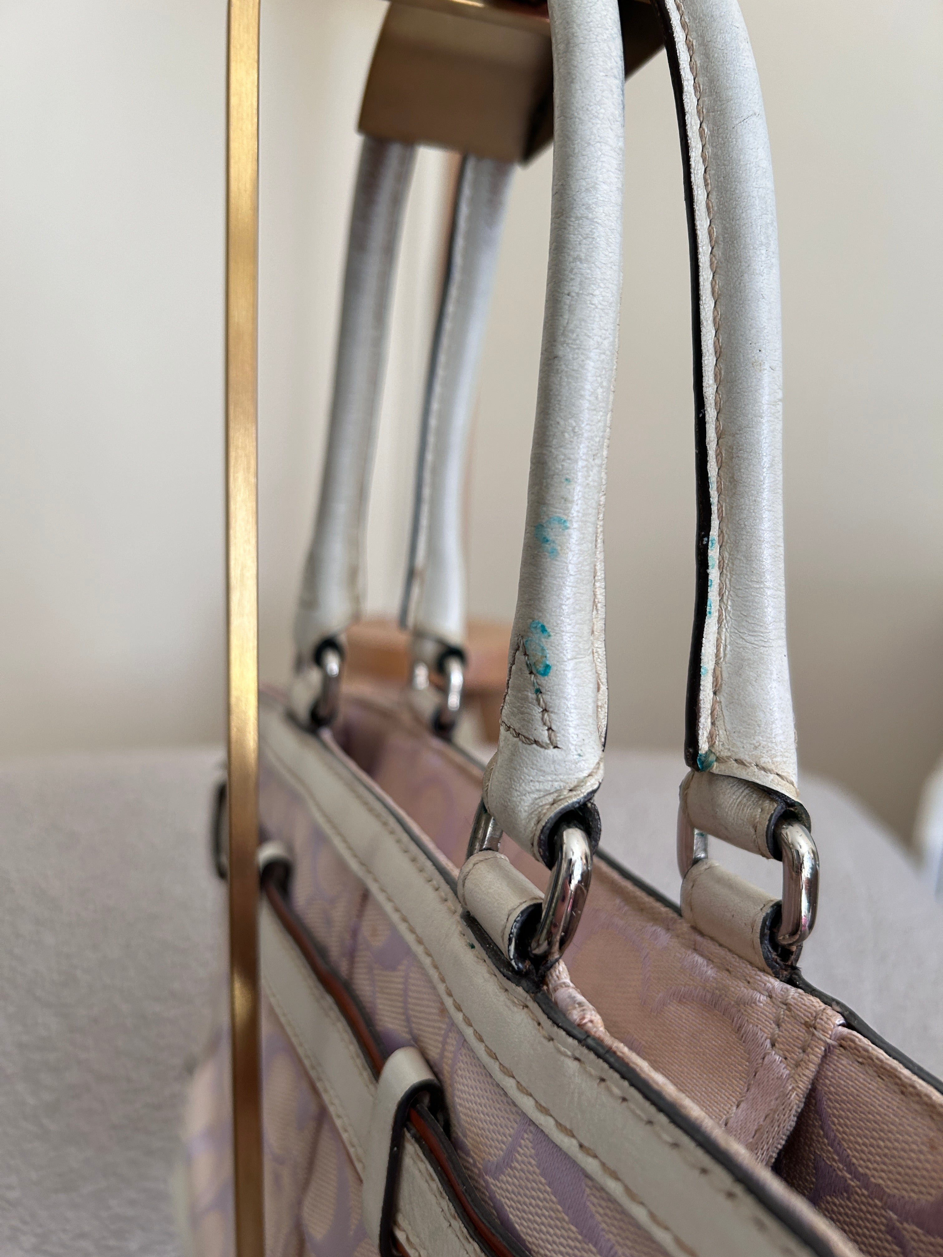 Vintage Coach lilac monogram Hampton shoulder bag