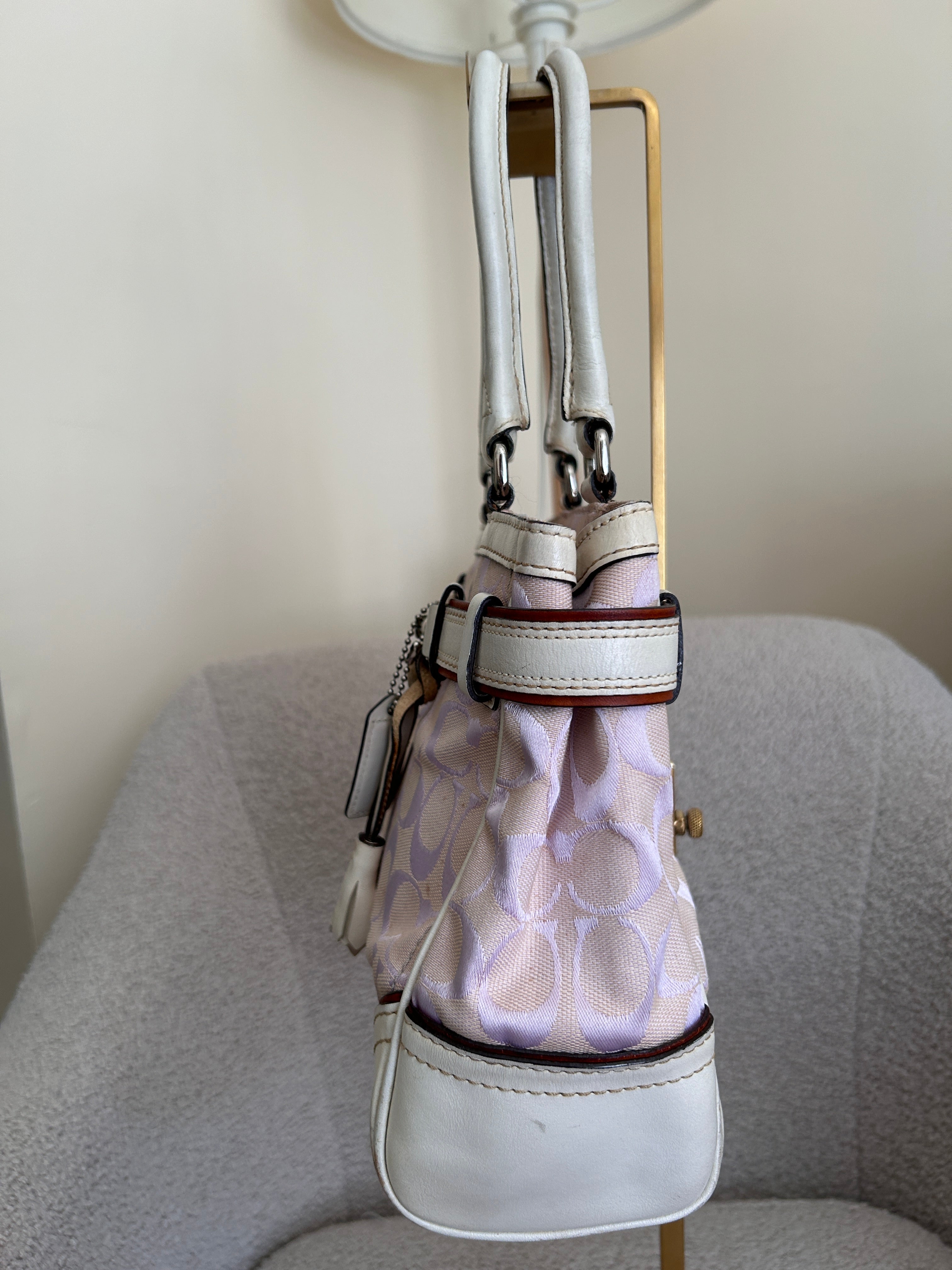 Vintage Coach lilac monogram Hampton shoulder bag