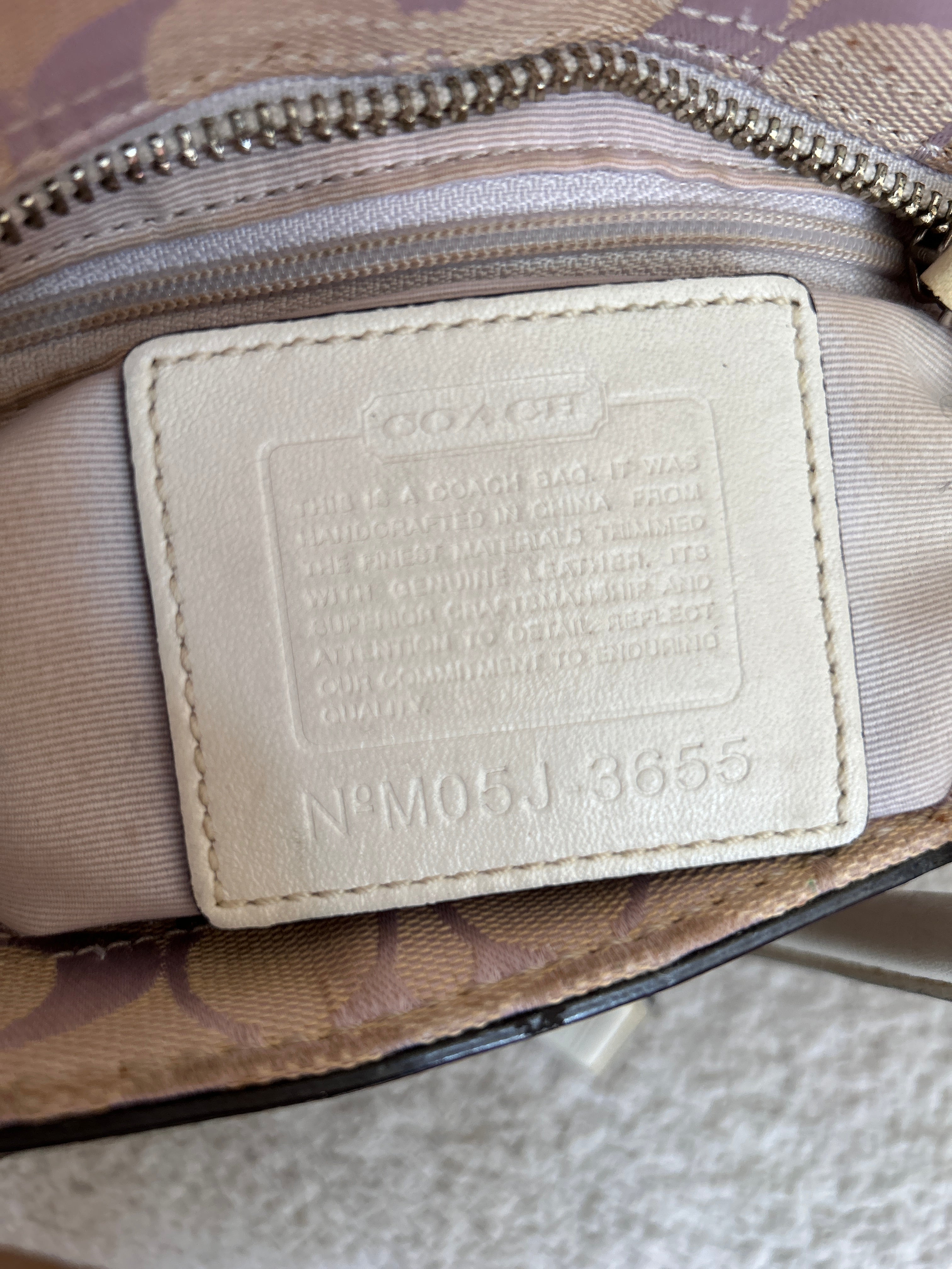 Vintage Coach lilac monogram Hampton shoulder bag