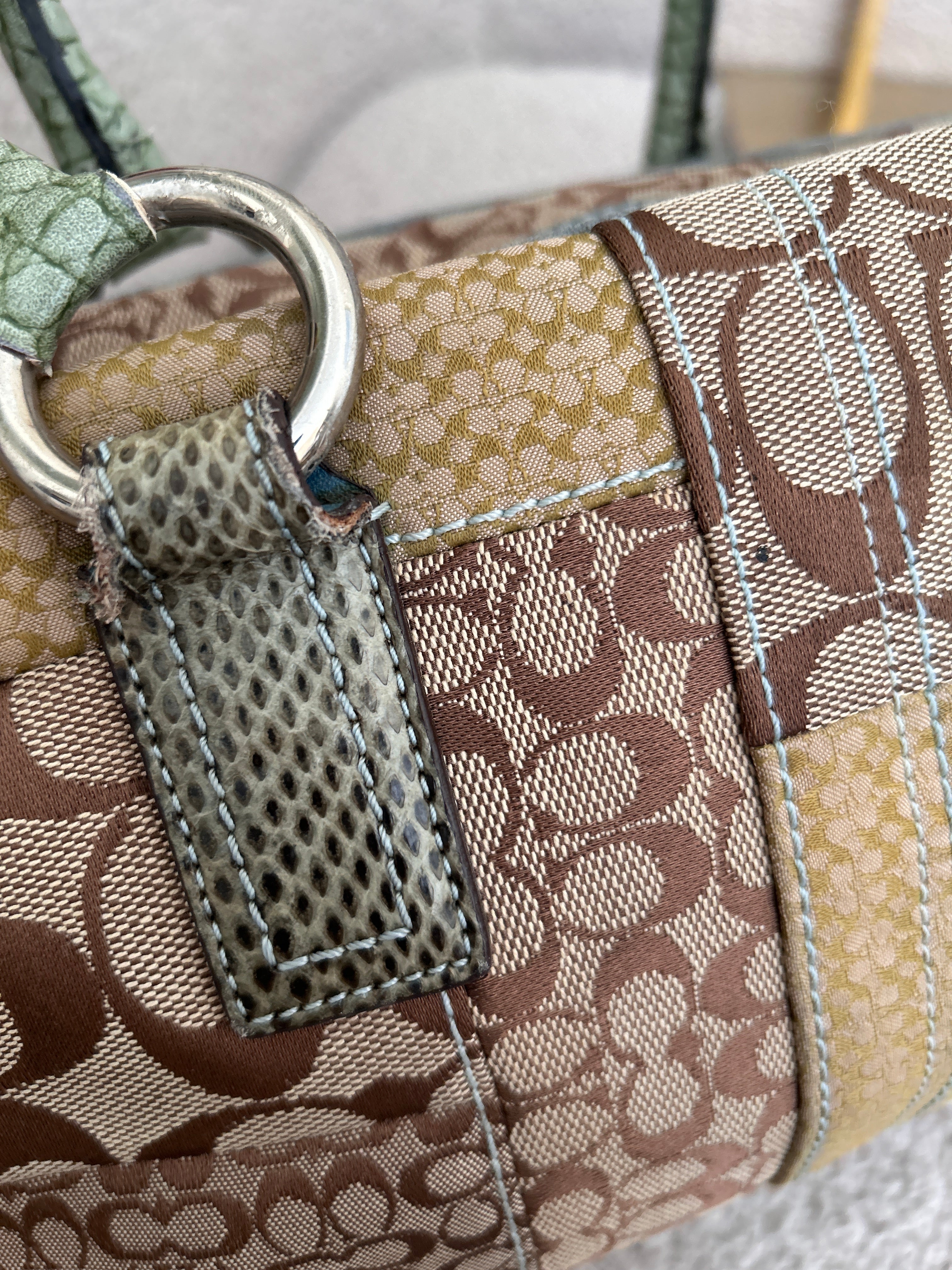 Vintage Coach Soho buckle shoulder bag