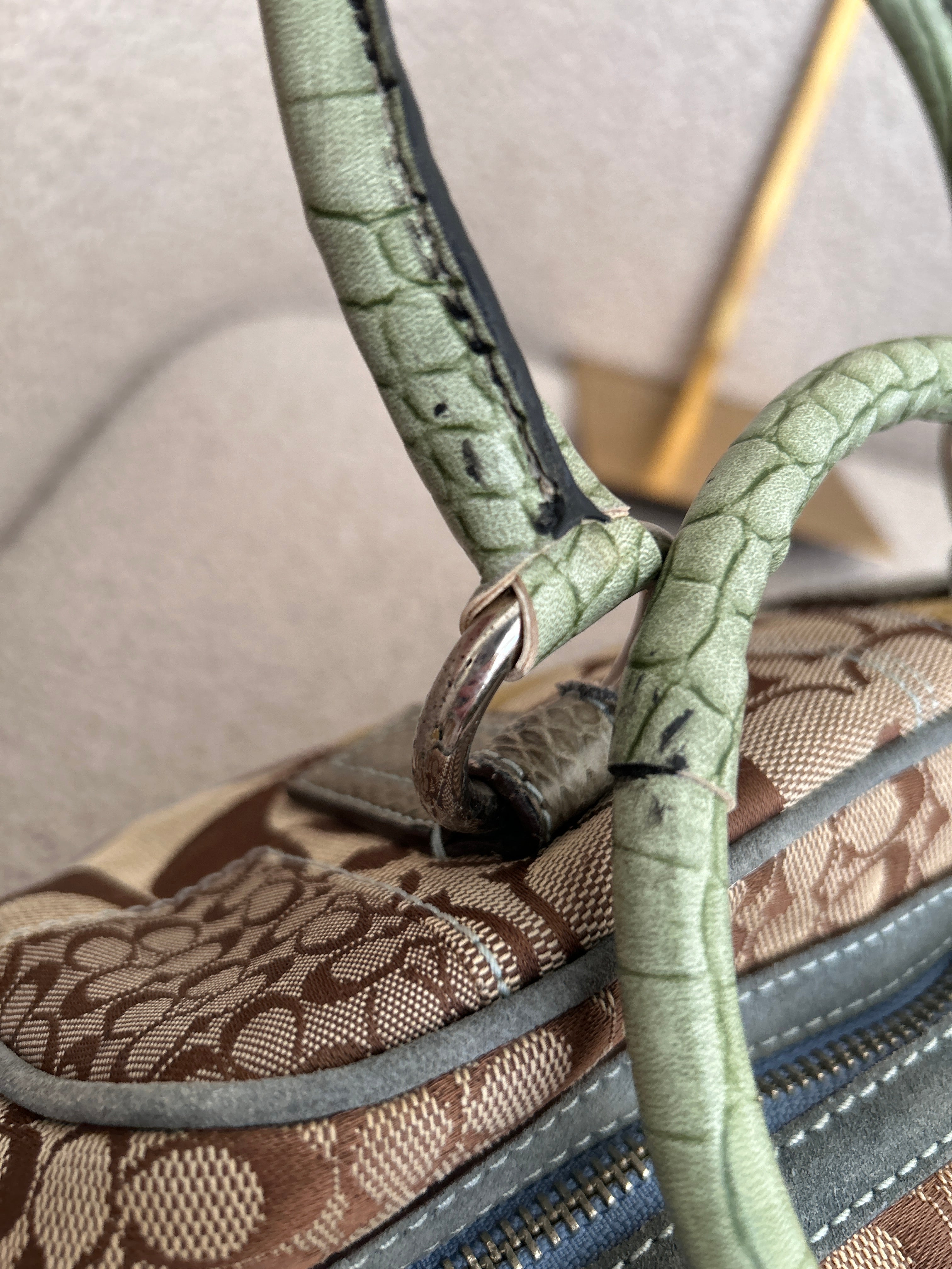 Vintage Coach Soho buckle shoulder bag