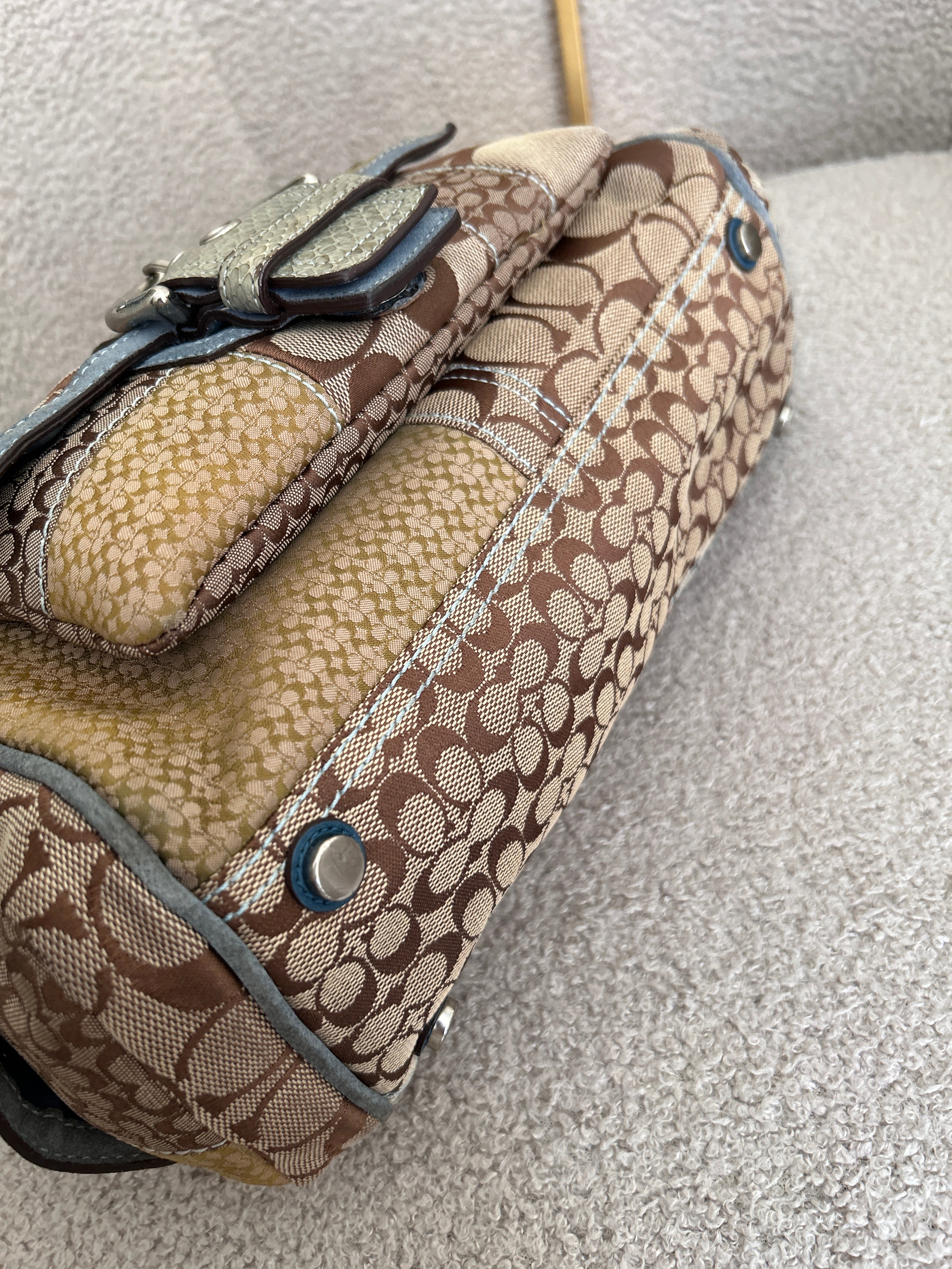 Vintage Coach Soho buckle shoulder bag