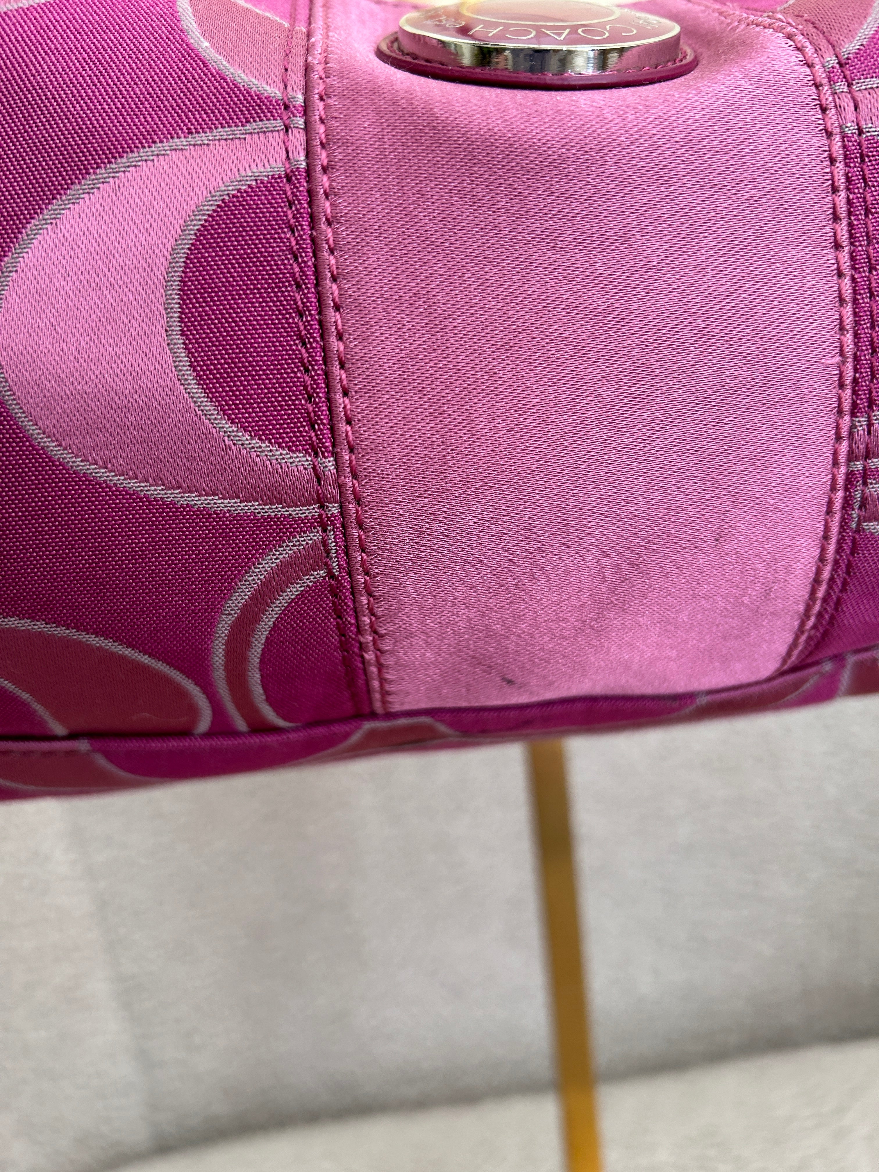 Vintage Coach pink shoulder bag