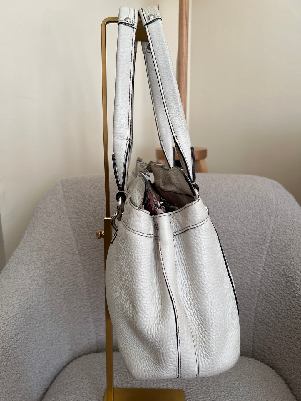 Vintage Coach white leather shoulder bag