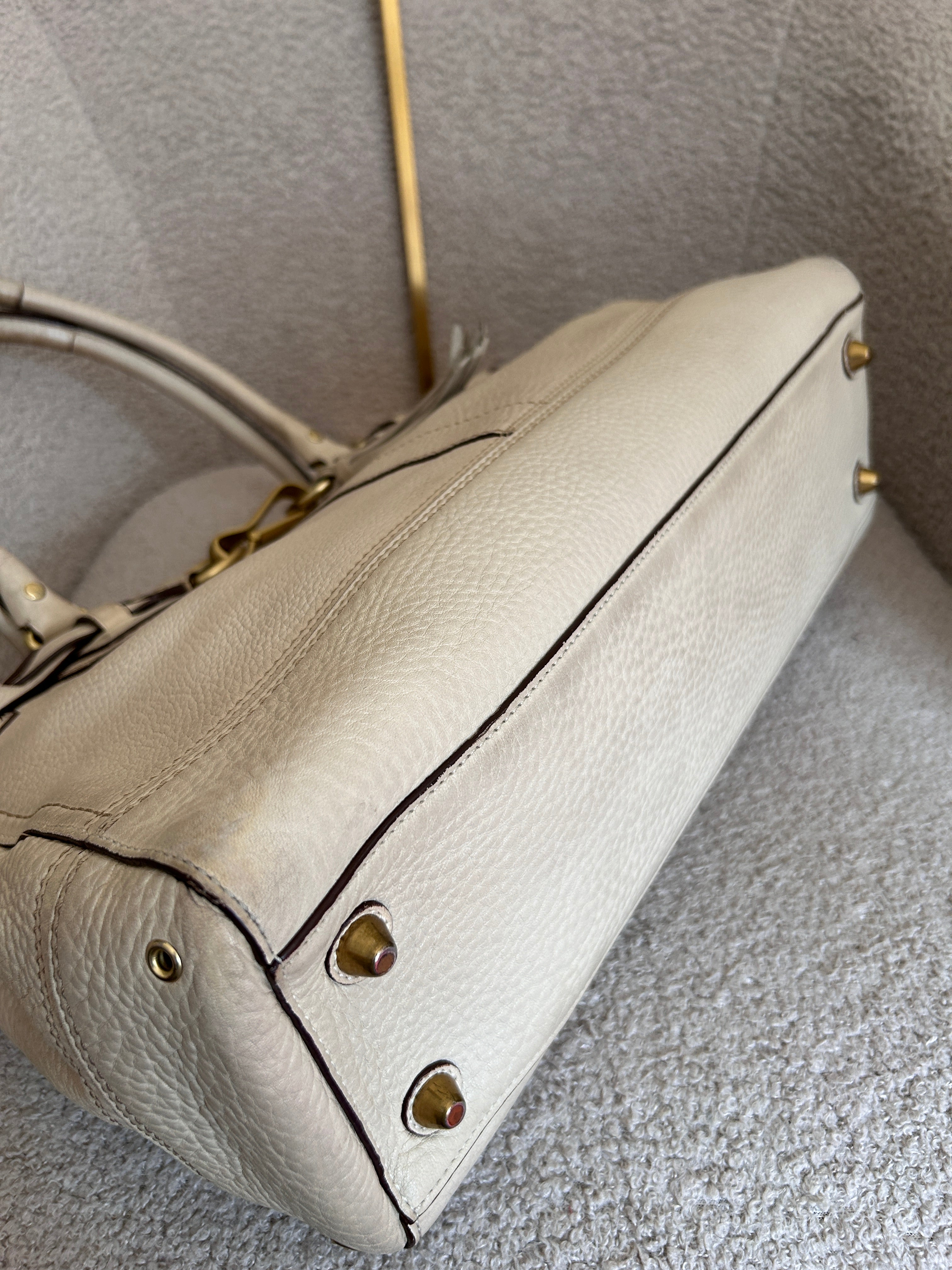 Vintage Coach cream leather Hampton shoulder bag