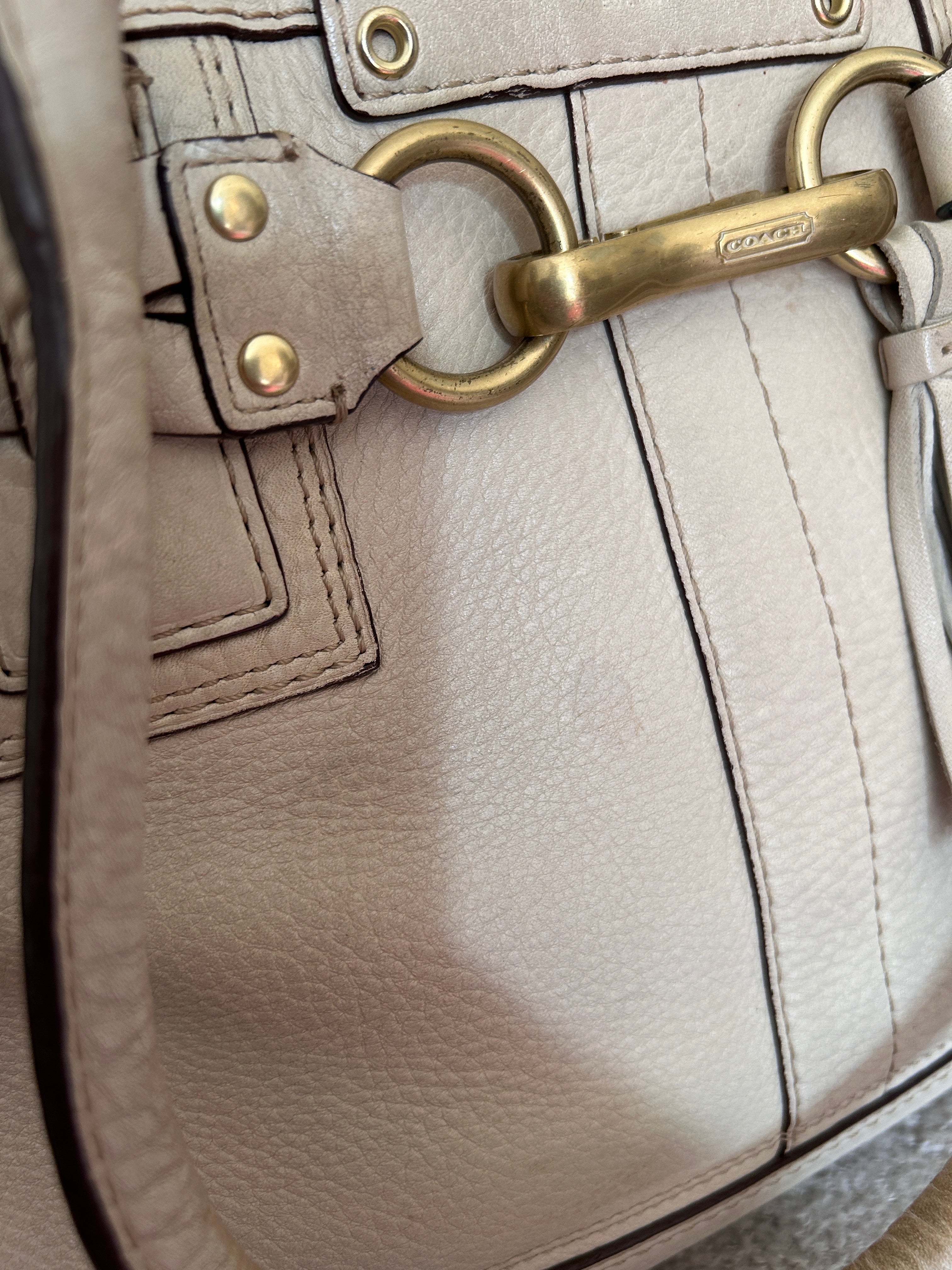 Vintage Coach cream leather Hampton shoulder bag