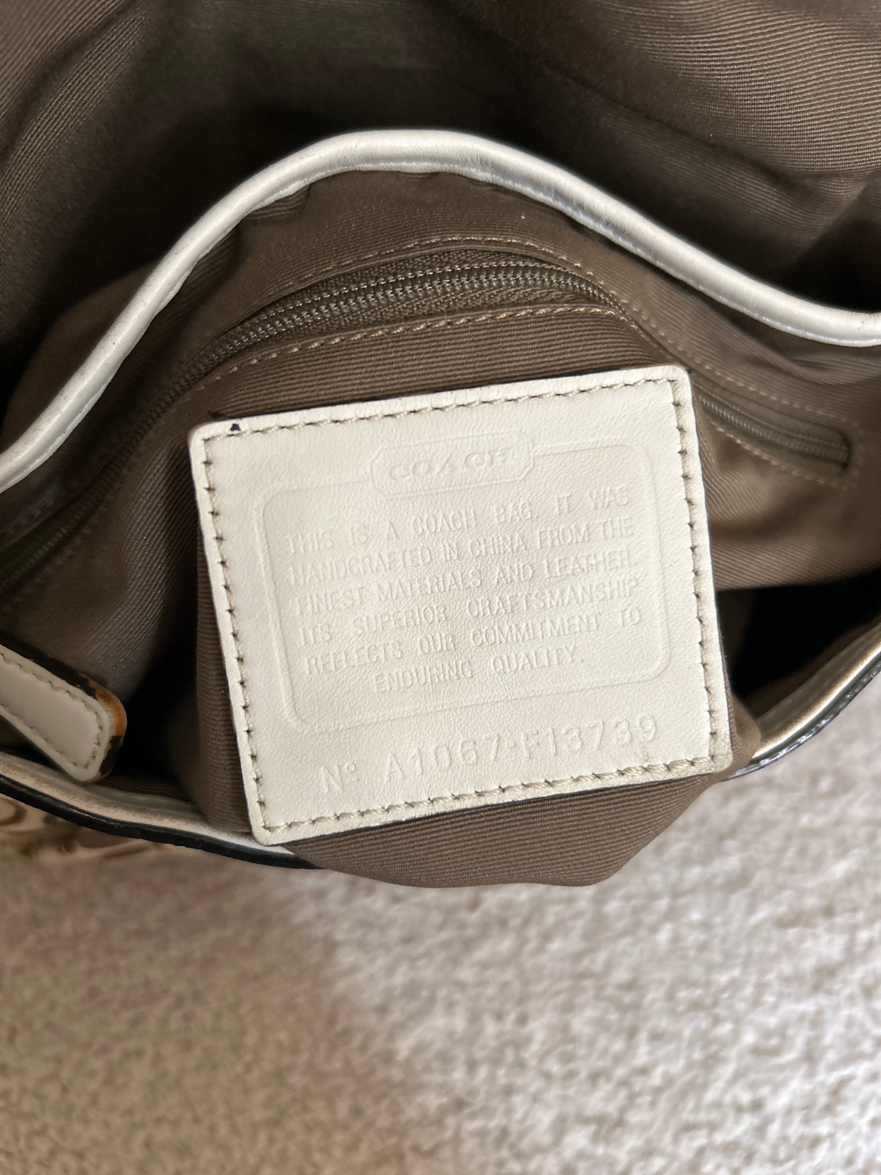 Vintage Coach flap shoulder bag